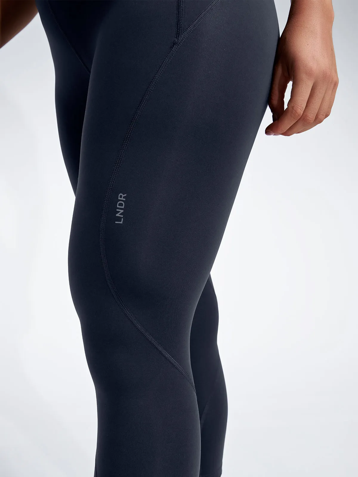 LIMITLESS POCKET 6/8 Legging Black