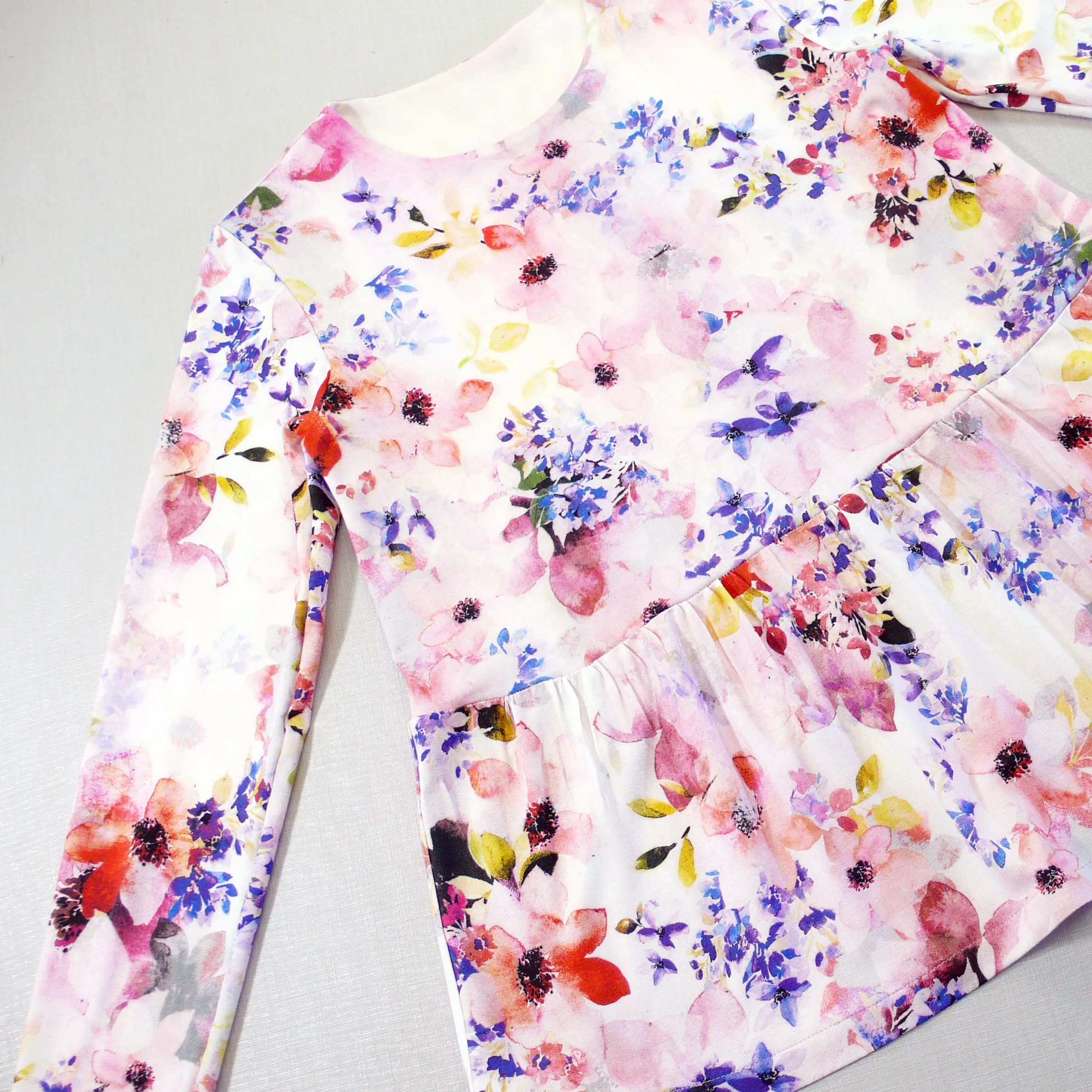 Long Sleeve Top Sewing Pattern N.10