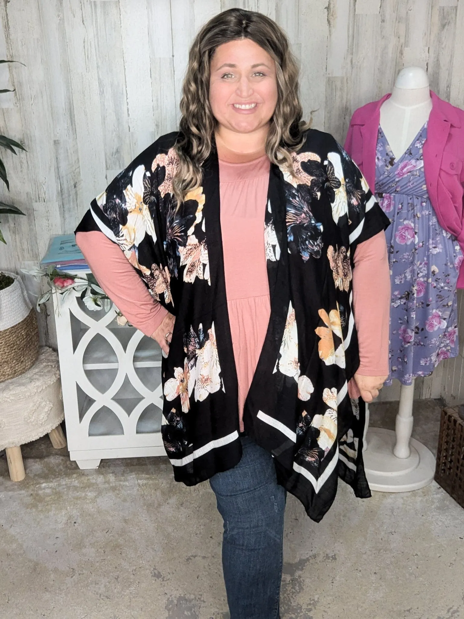Lucy Floral Print Kimono in Black Neutrals