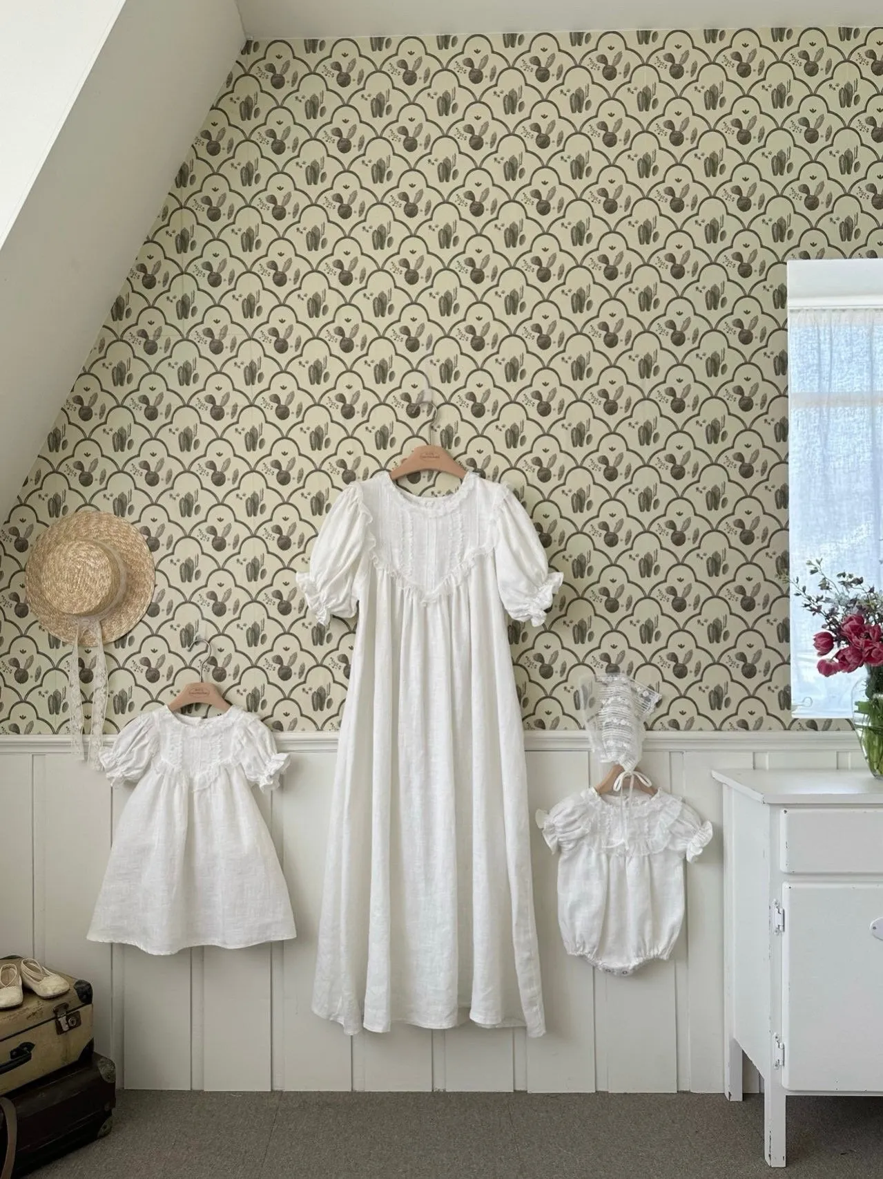 Lumiere rompers
