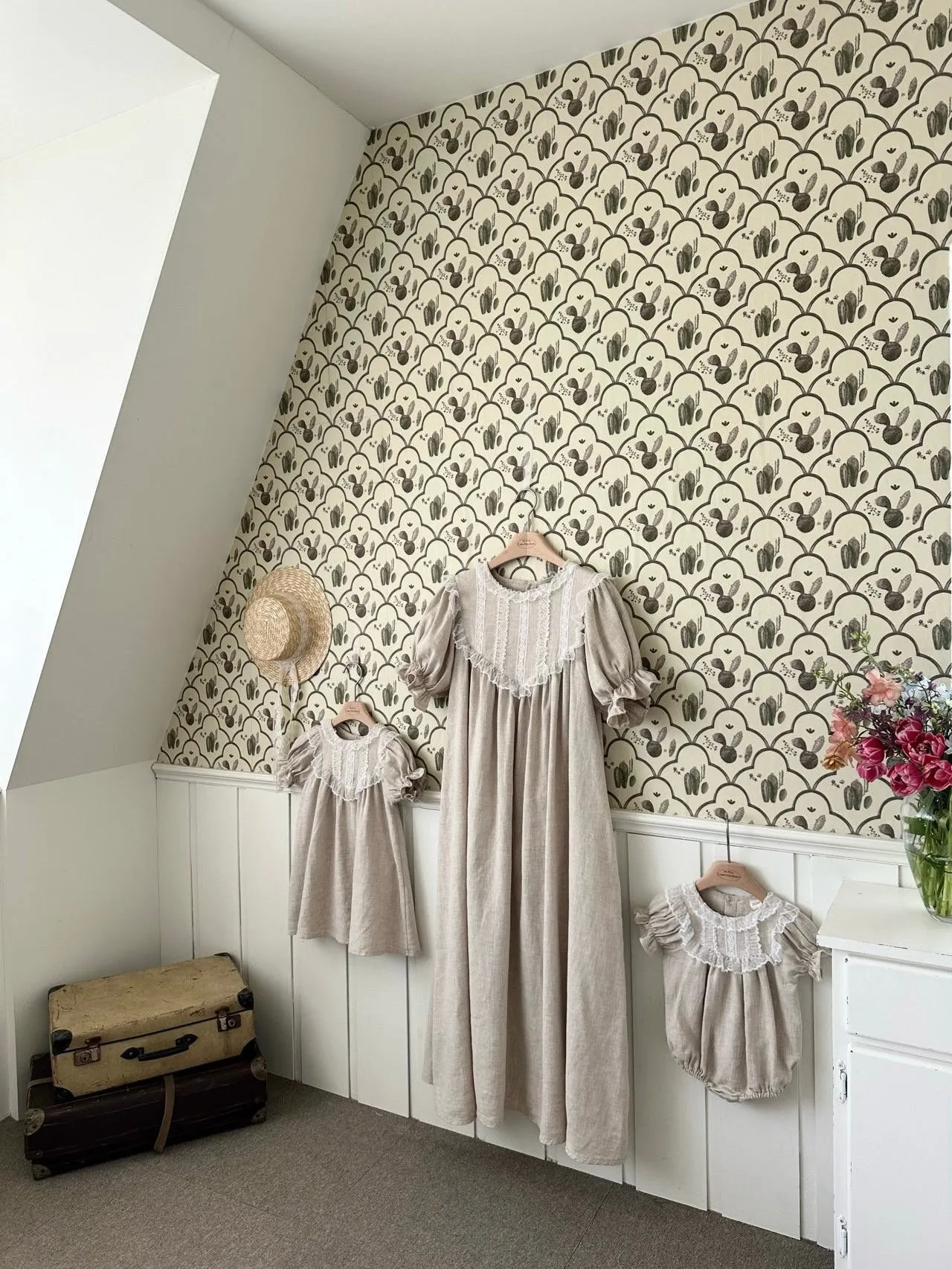 Lumiere rompers