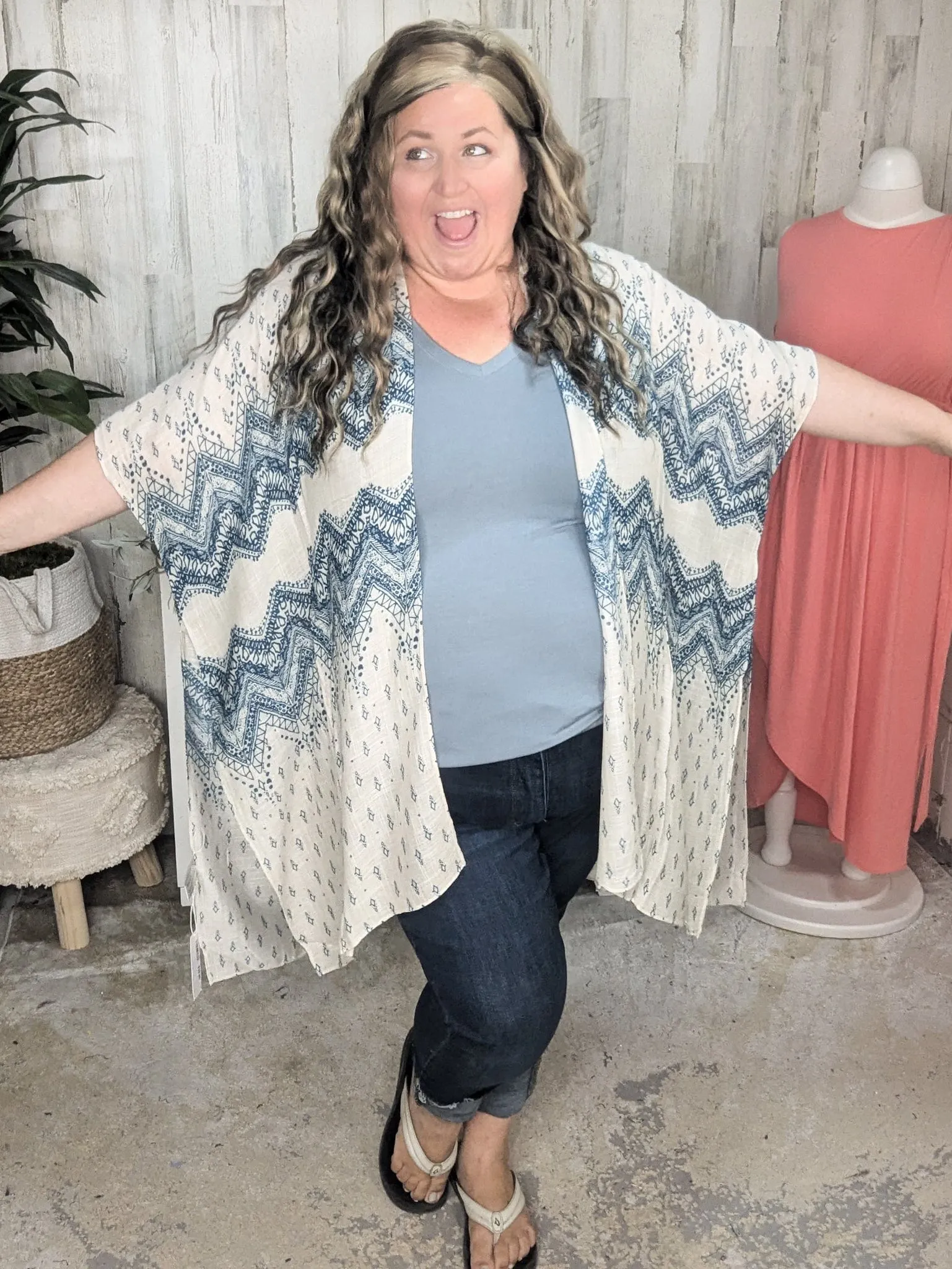 Maggie Boho Chevron Kimono in Natural   Navy