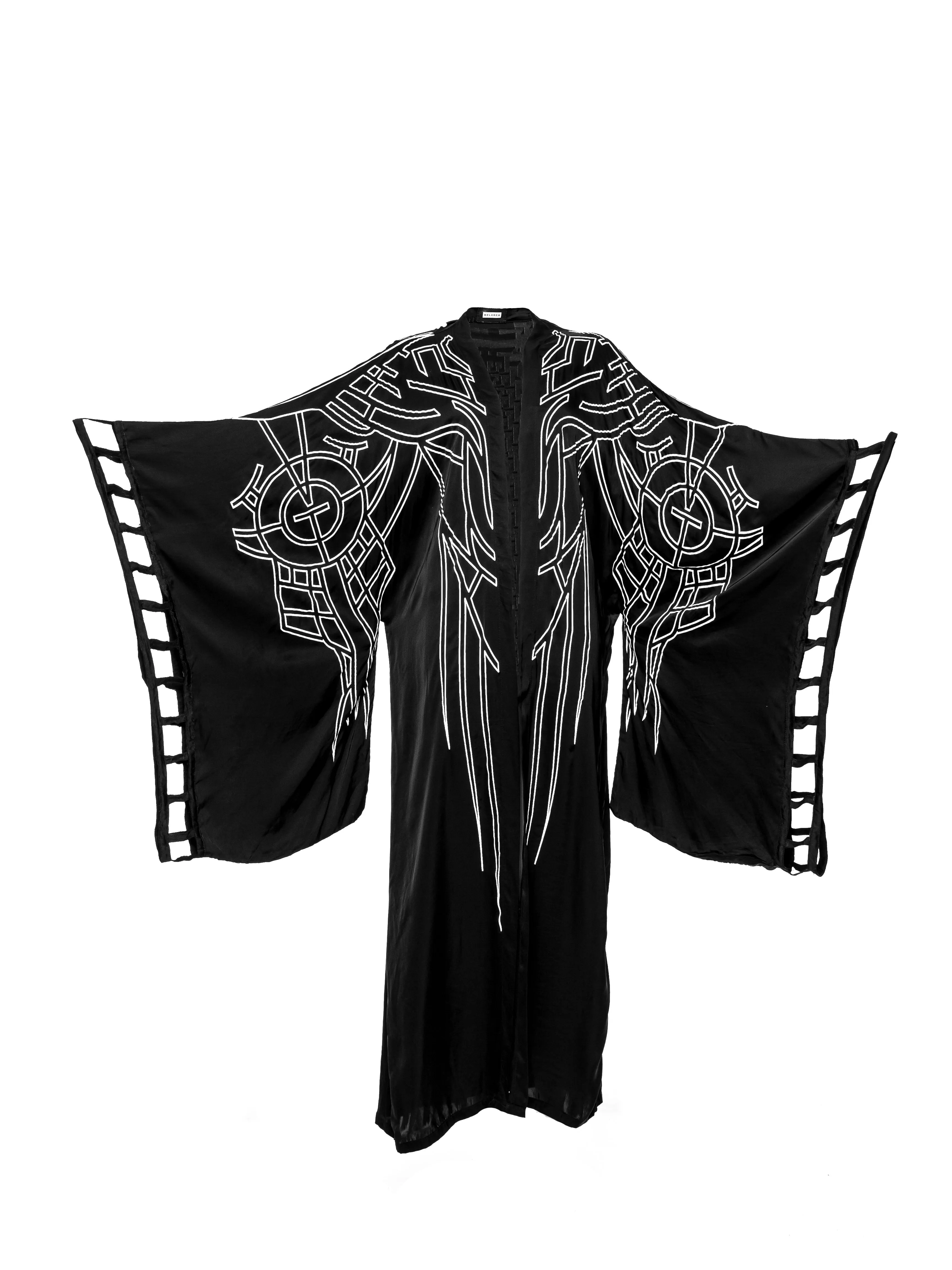 MANASIC SILK KIMONO