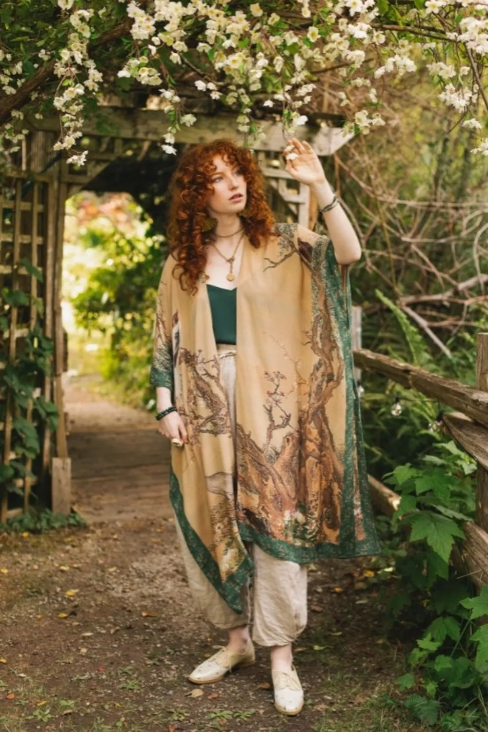 MARKET OF STARS FABLE BOHEMIAN GODDESS STARDUSTER KIMONO WITH DEER   MOON