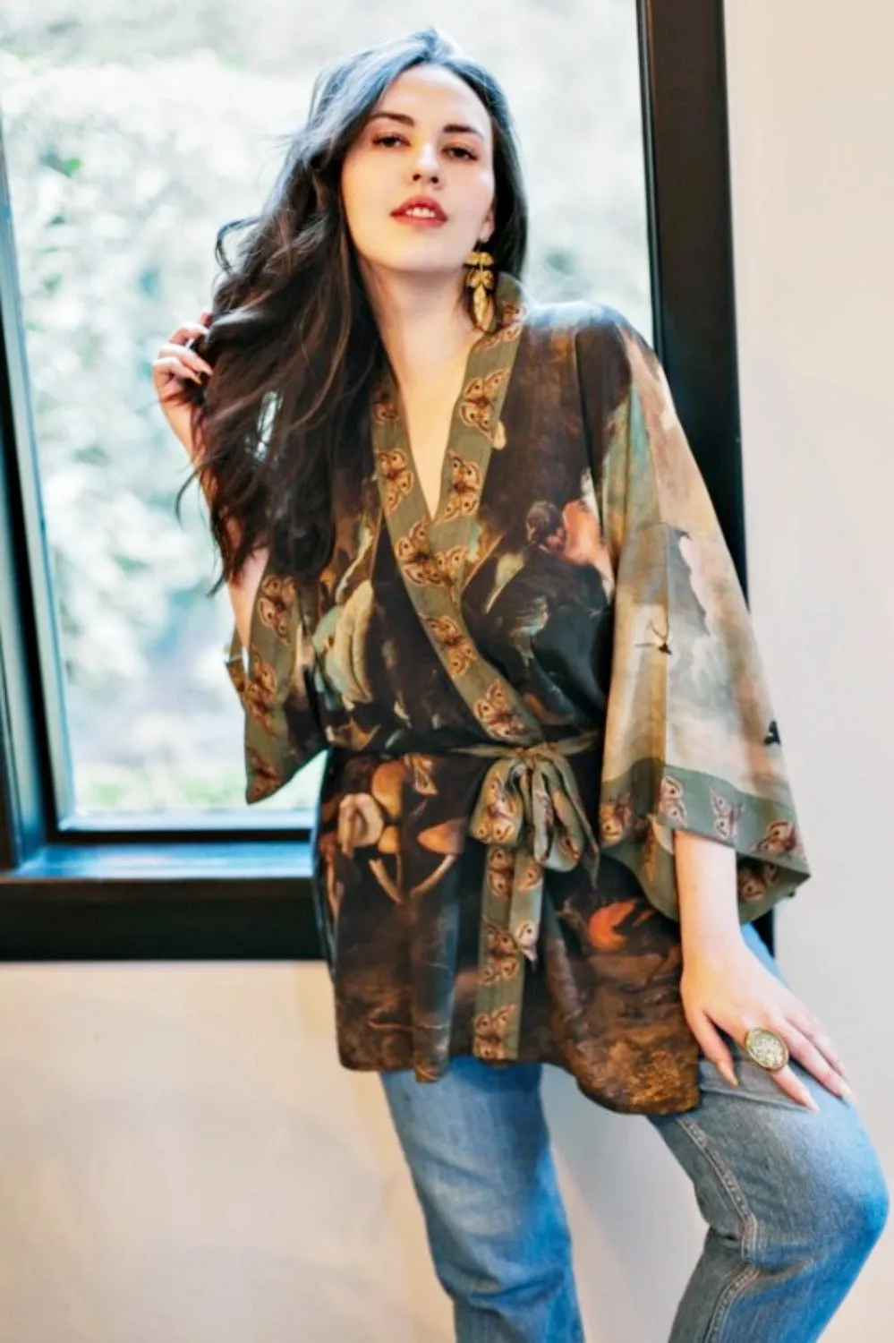 MARKET OF STARS HEARTWORK MATINEE MID LENGTH KIMONO