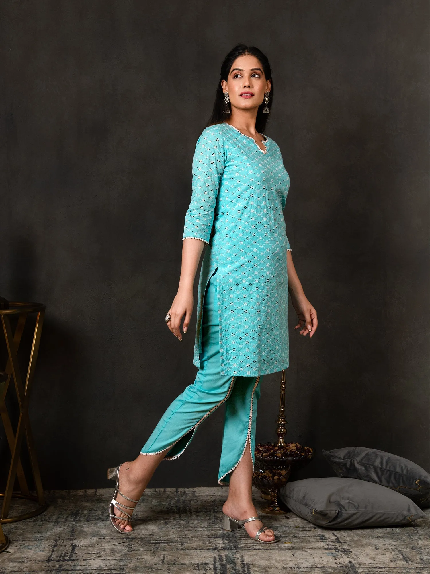 MULMUL AVANTIKA SCHIFFLI KURTA-TULIP PANTS SET