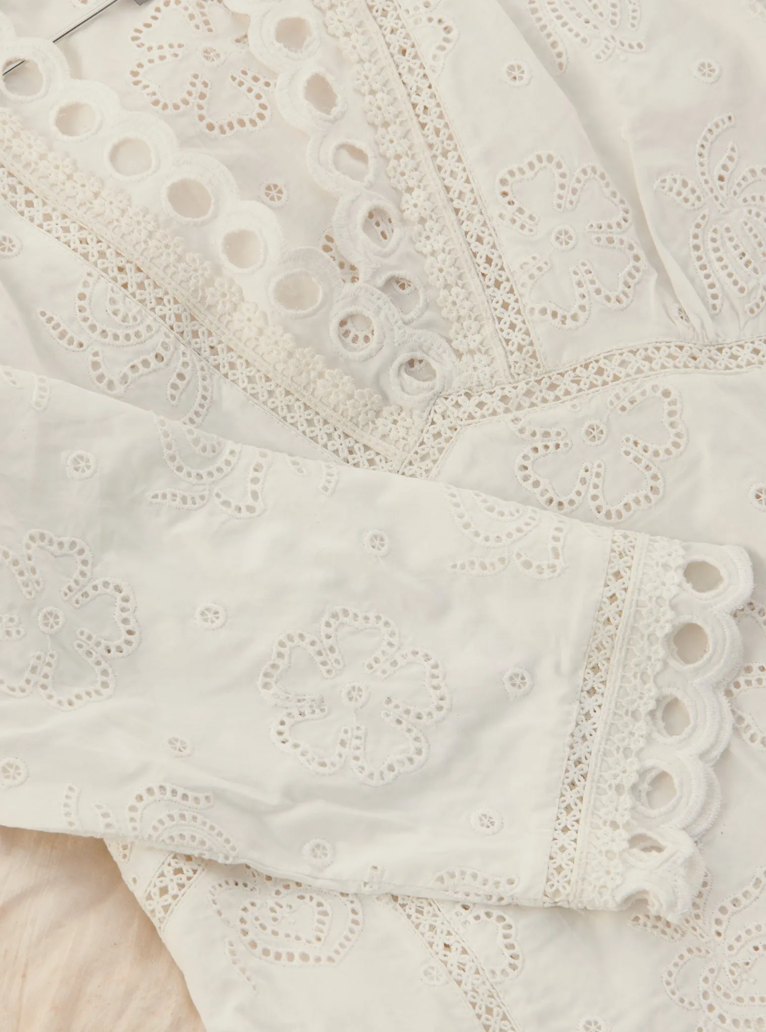 Mulmul Cotton Torenia White Top With Mulmul Cotton Torenia White Pant