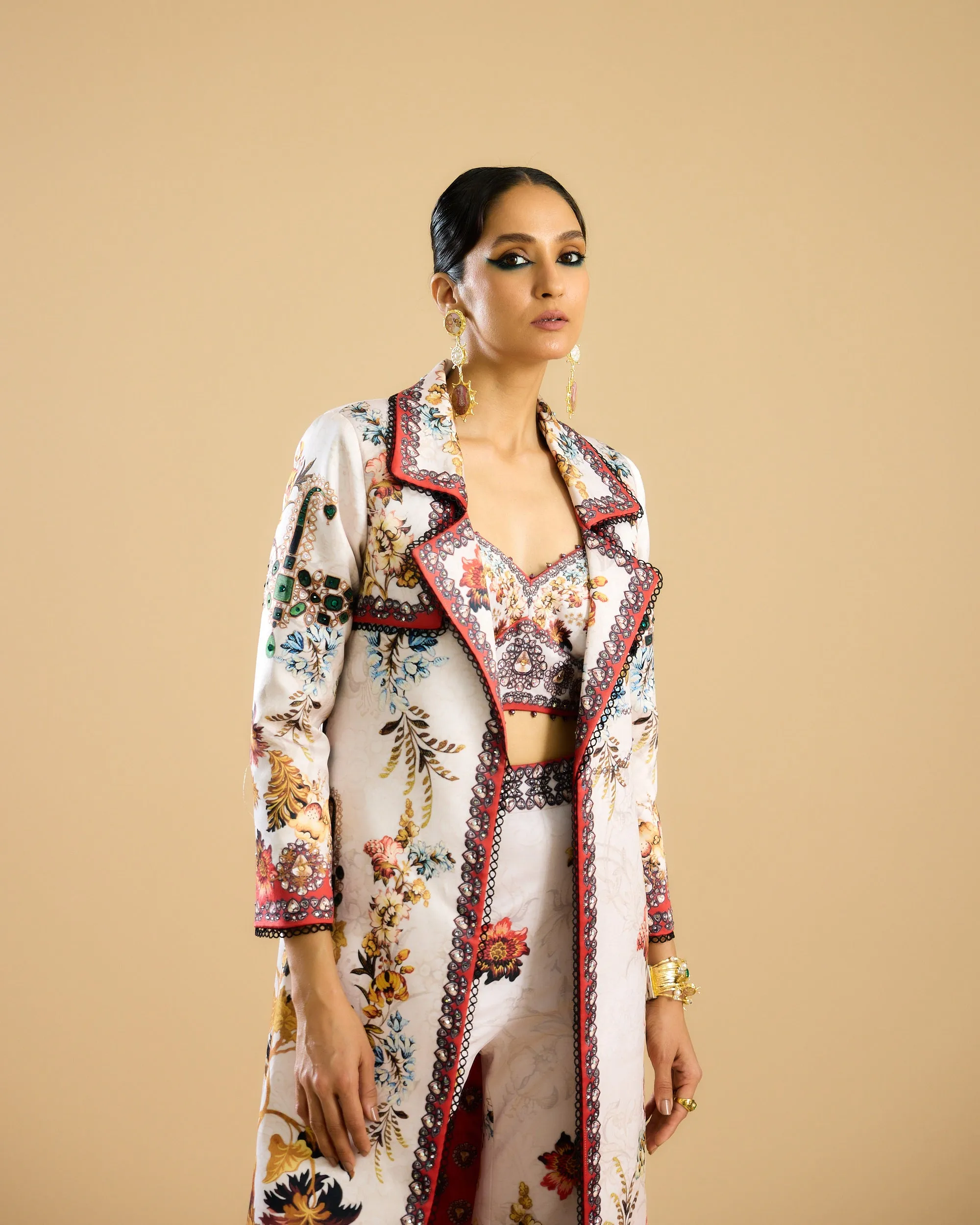 Nizam : Freya - Ivory/Red