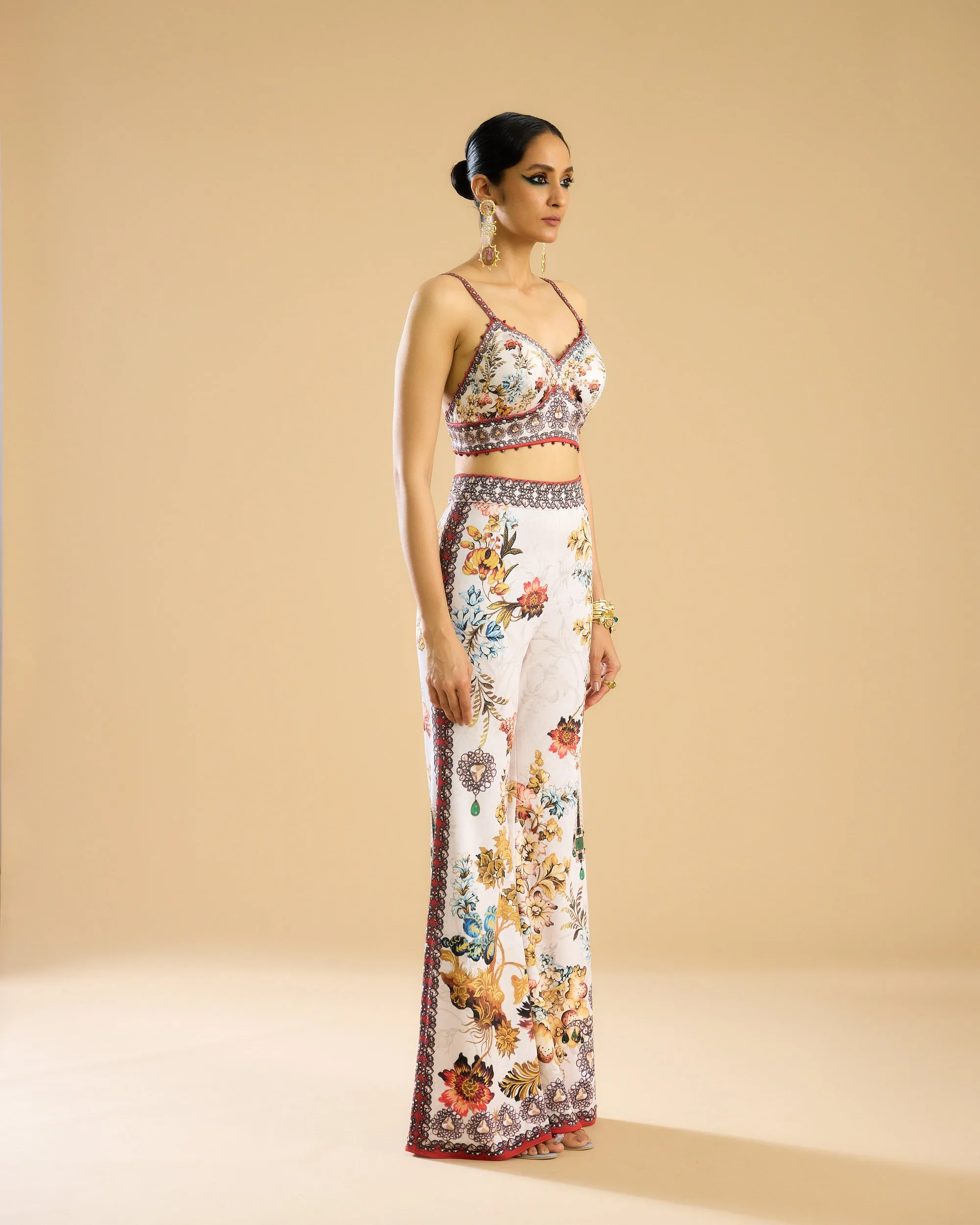 Nizam : Freya - Ivory/Red
