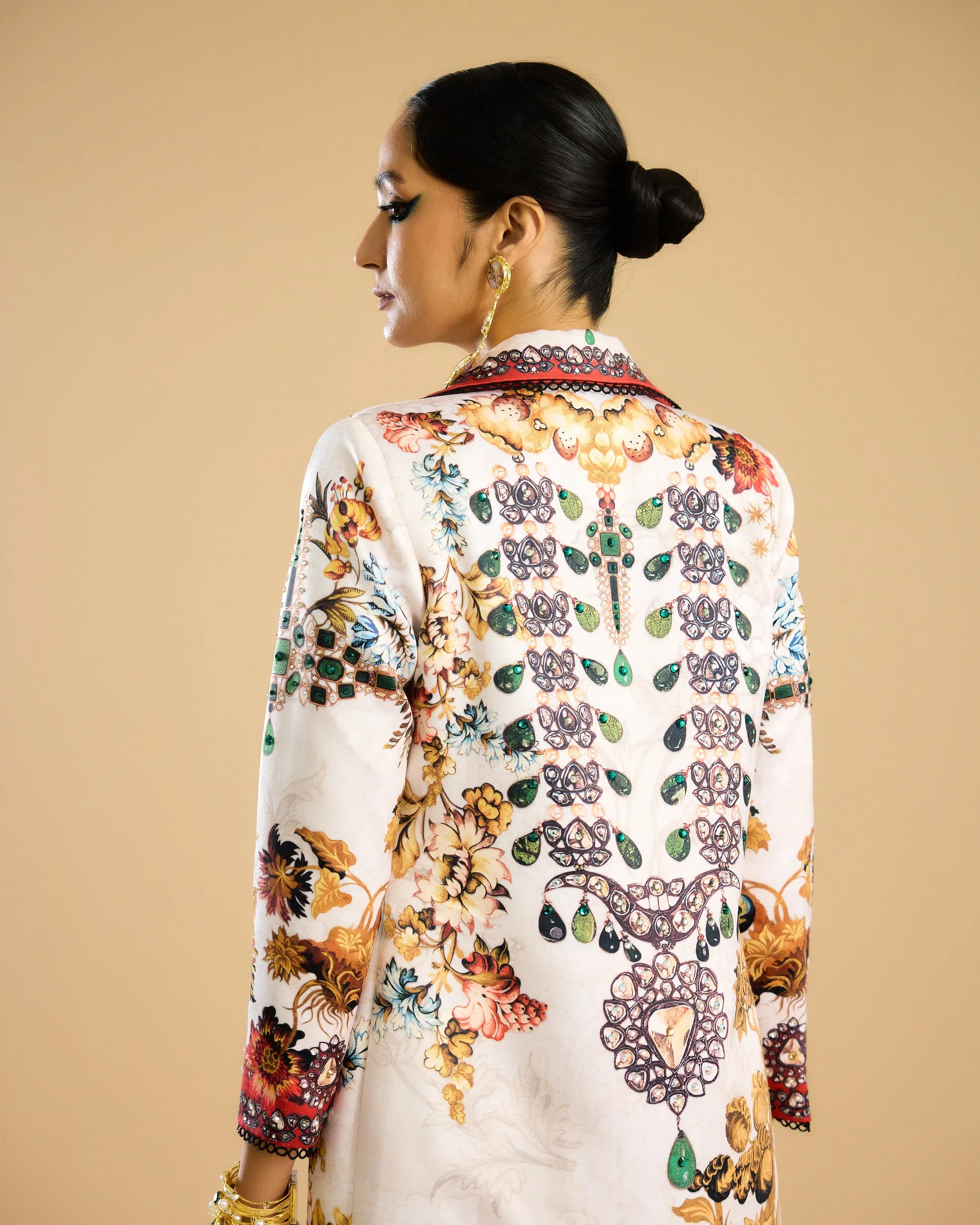 Nizam : Freya - Ivory/Red