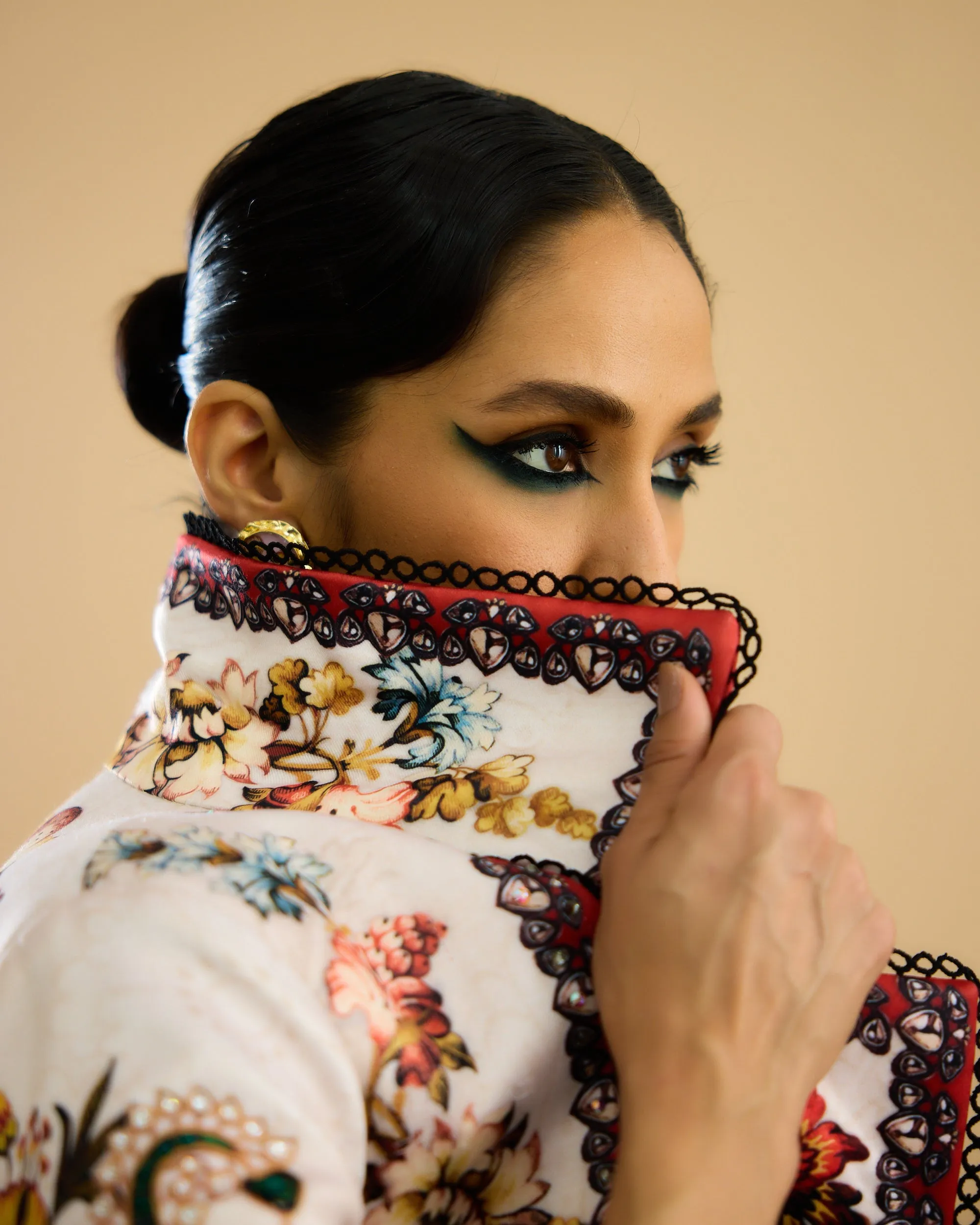 Nizam : Freya - Ivory/Red