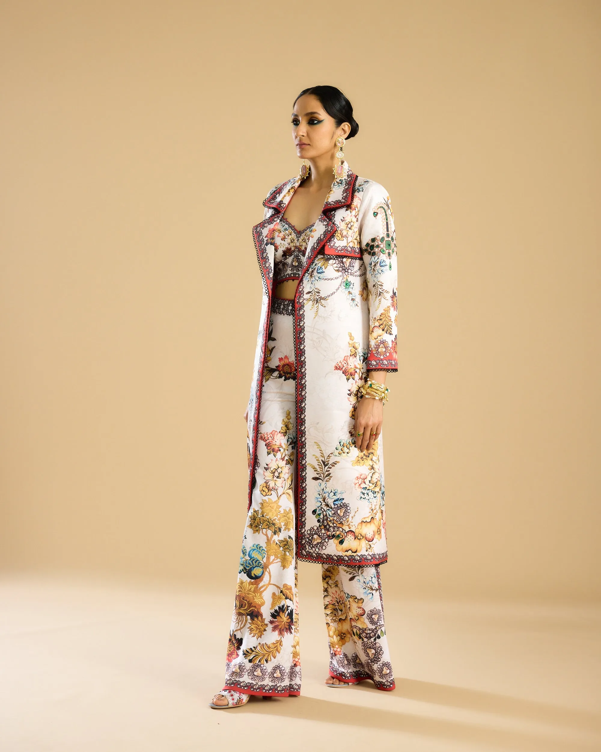 Nizam : Freya - Ivory/Red
