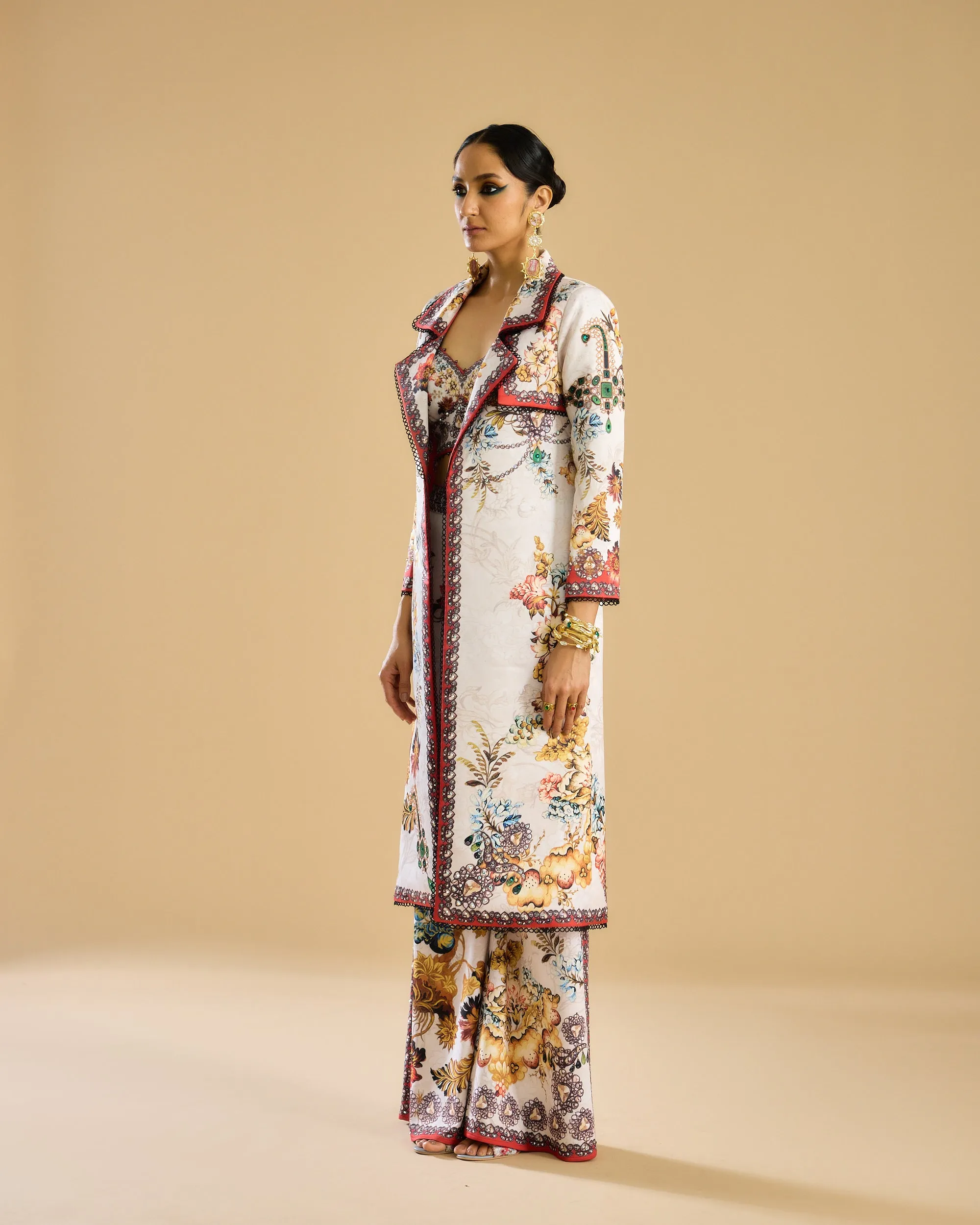 Nizam : Freya - Ivory/Red