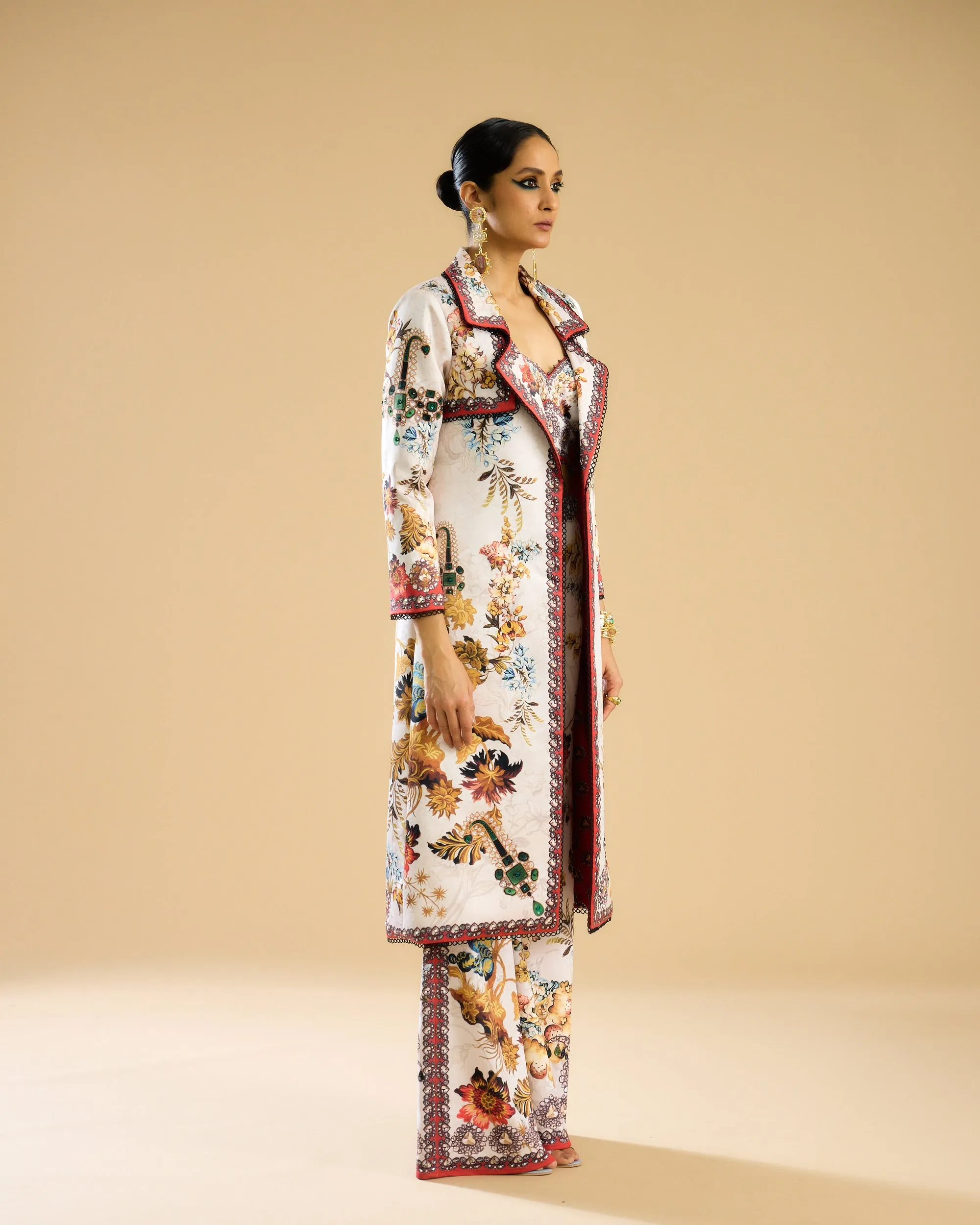Nizam : Freya - Ivory/Red