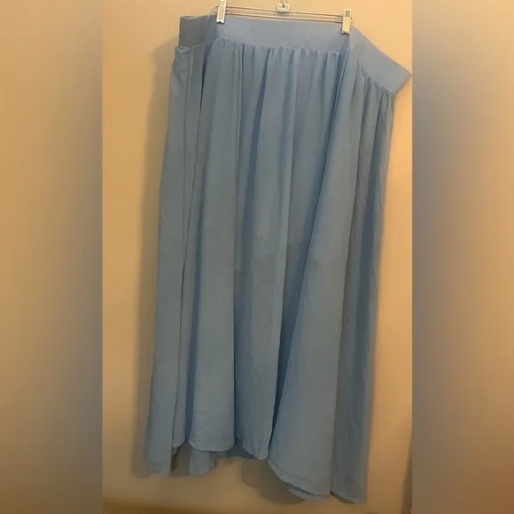 NWT Torrid Maxi Chiffon Undershort Skirt Blissful Blue Torrid Size 4X