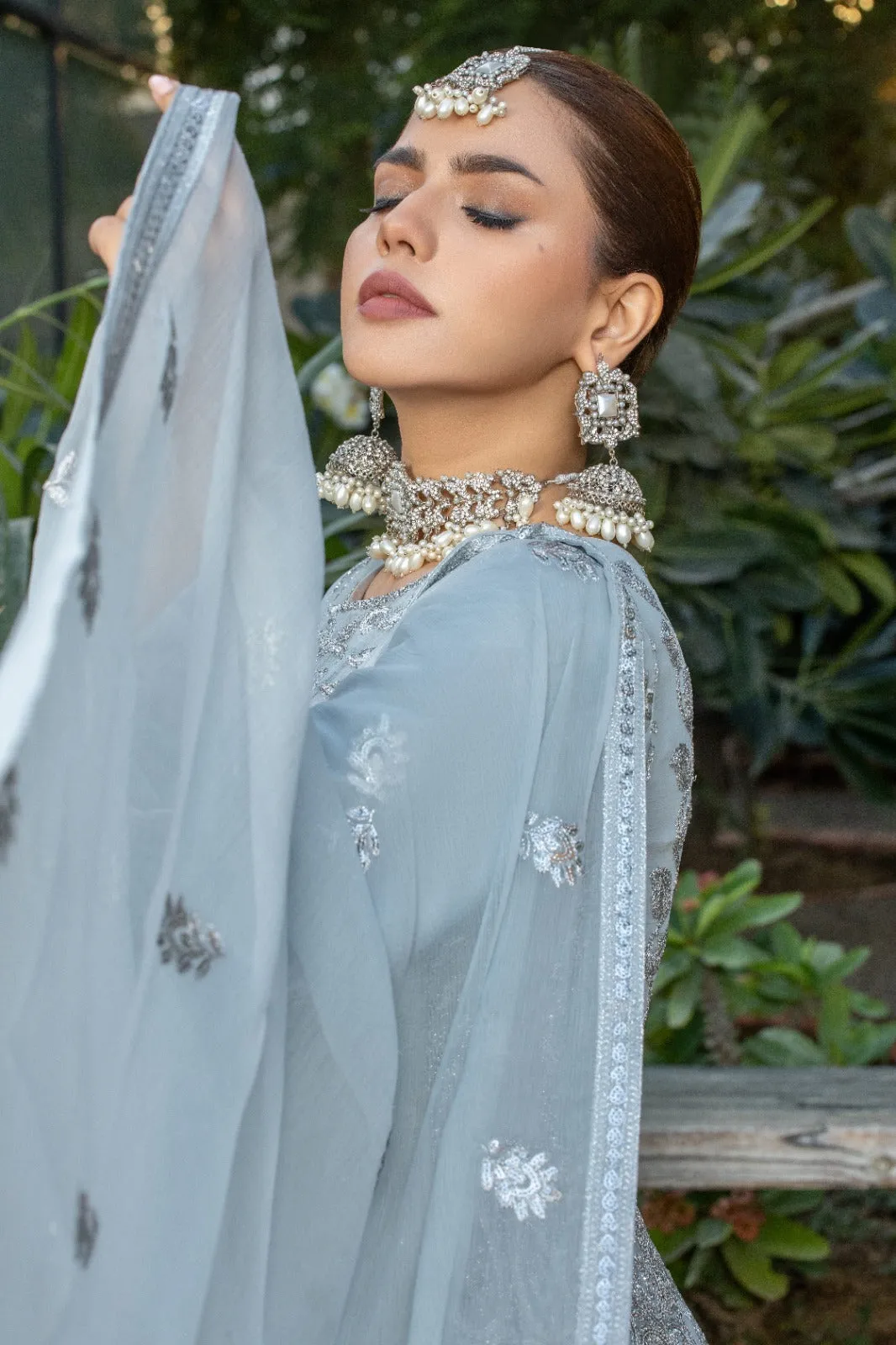 Ovate Embroidered Maxi with pants & dupatta