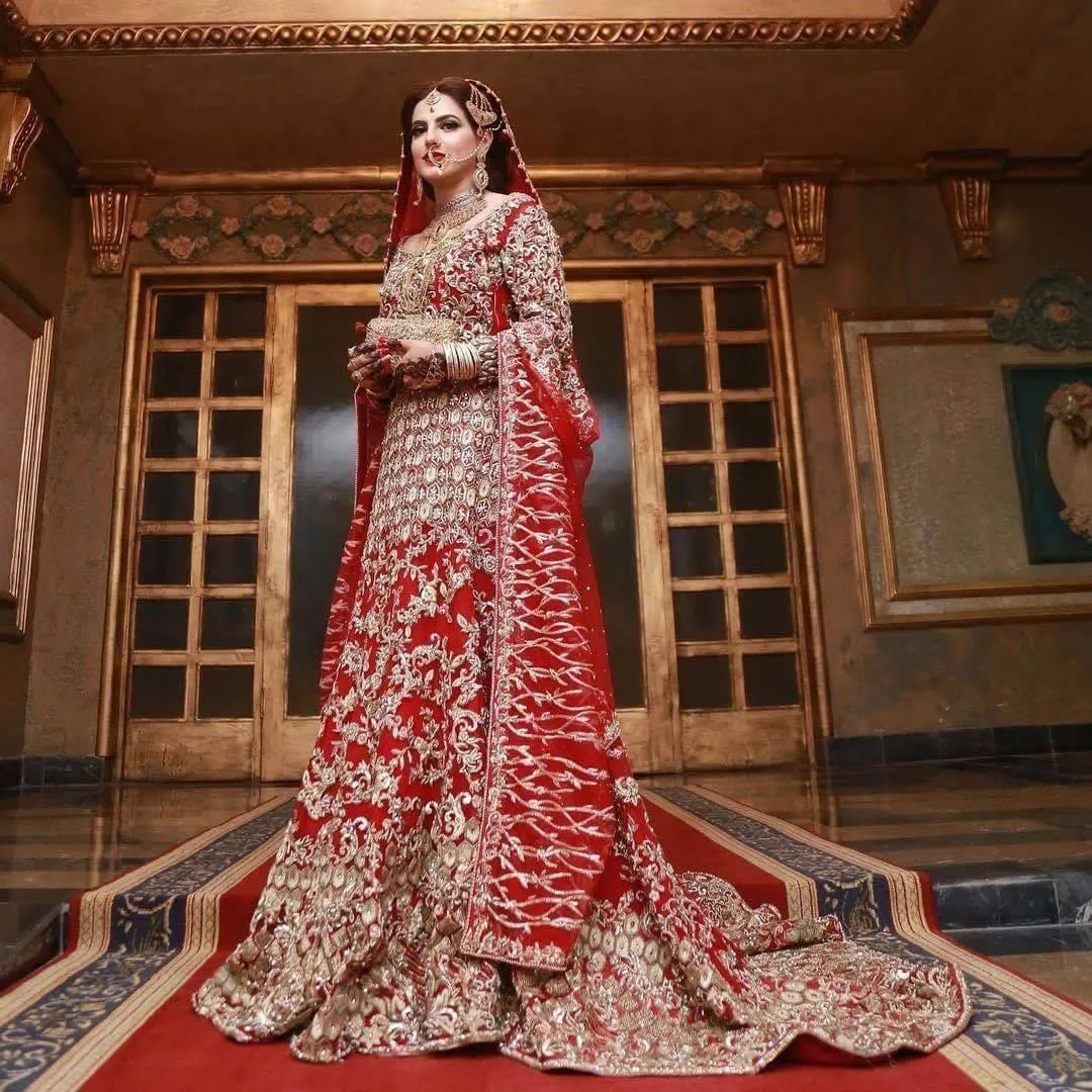 Pakistani Bridal Maxi Fresh Red Fershi Long Tail Cut 2019 # B1921