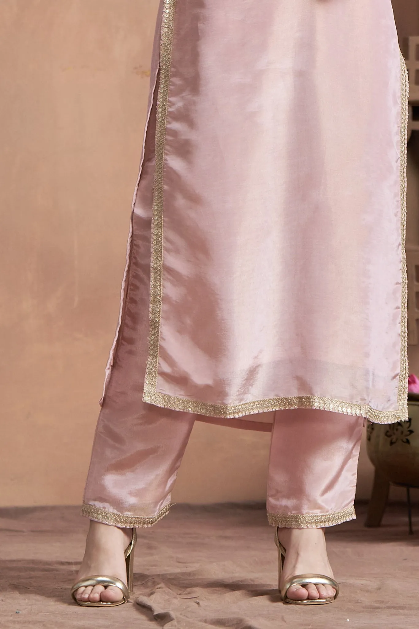Pink Kurta Set With Bell Sleeves
