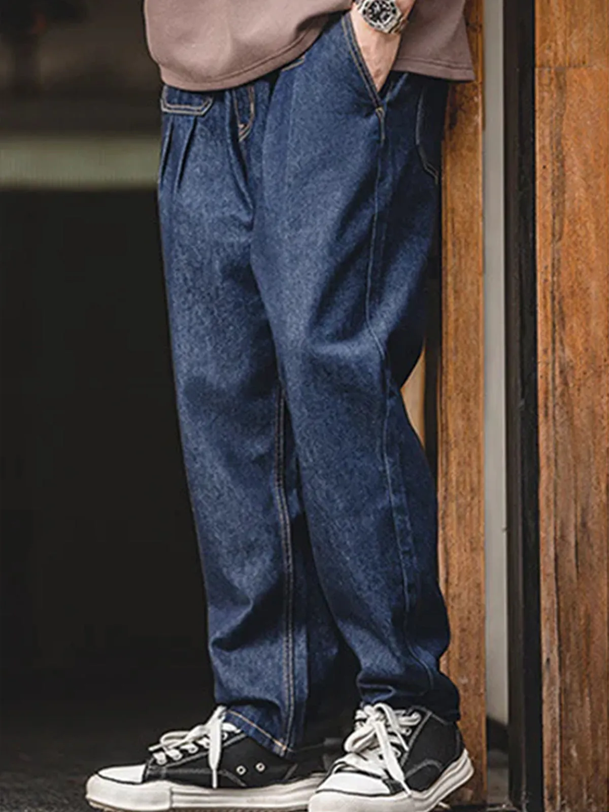 Pleated Tanned Jeans