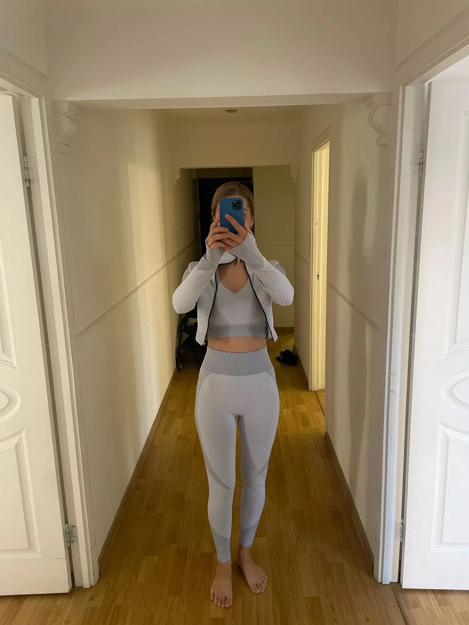 PRE-ORDER Trinity 3 Piece Seamless Fitness Set x Light Gray