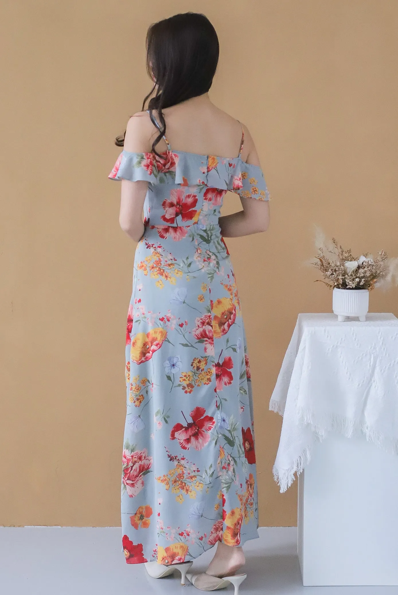 *Premium* TDC Elessa Cold Shoulder Maxi Dress In Ash Blue