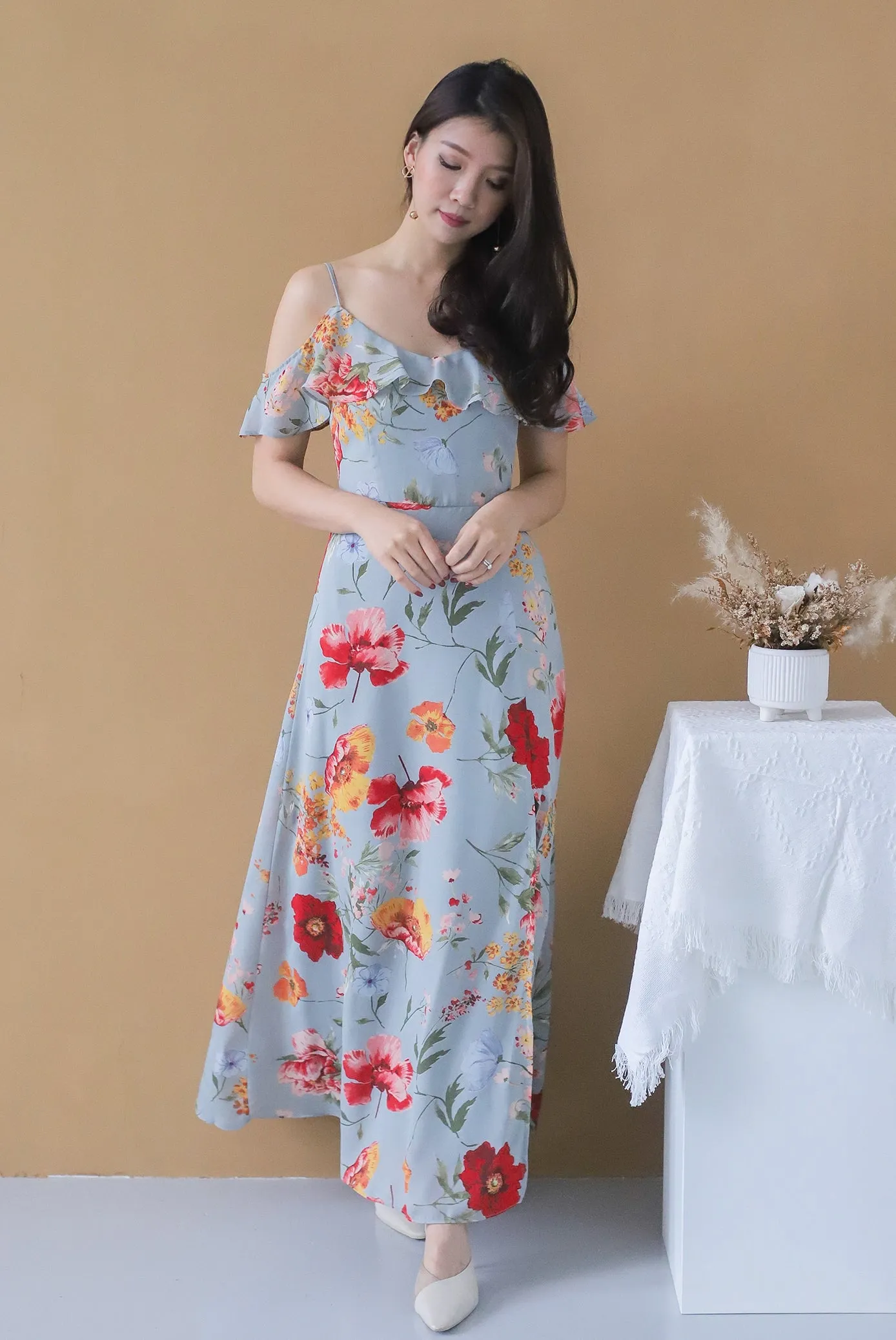 *Premium* TDC Elessa Cold Shoulder Maxi Dress In Ash Blue