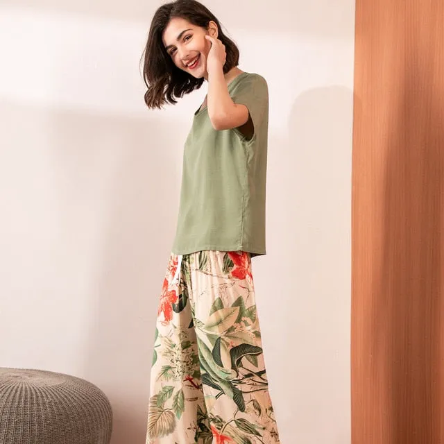 Printed Short Sleeve Pajama Set - Breathable Fabric