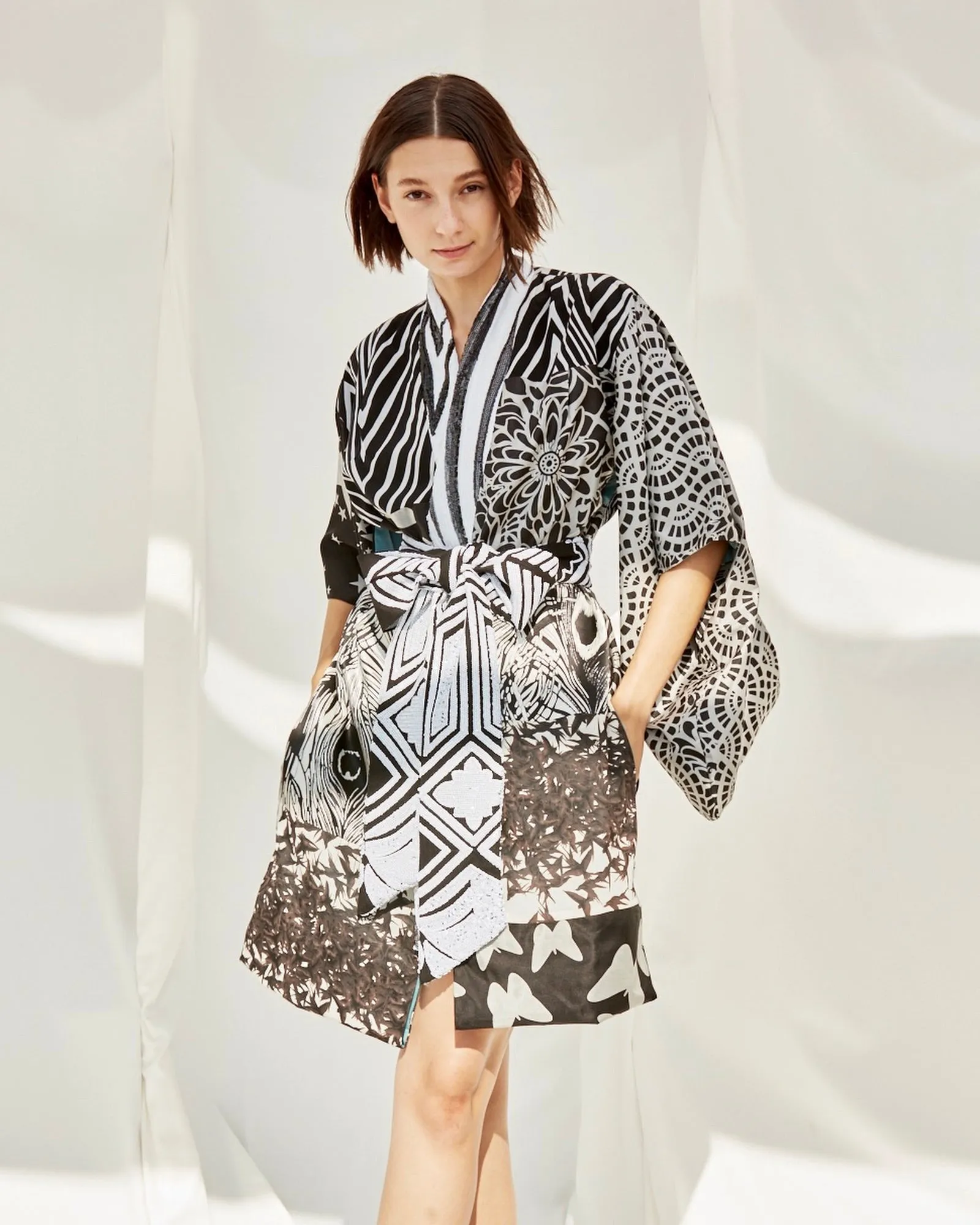 Purple Haze Kimono - Black & White