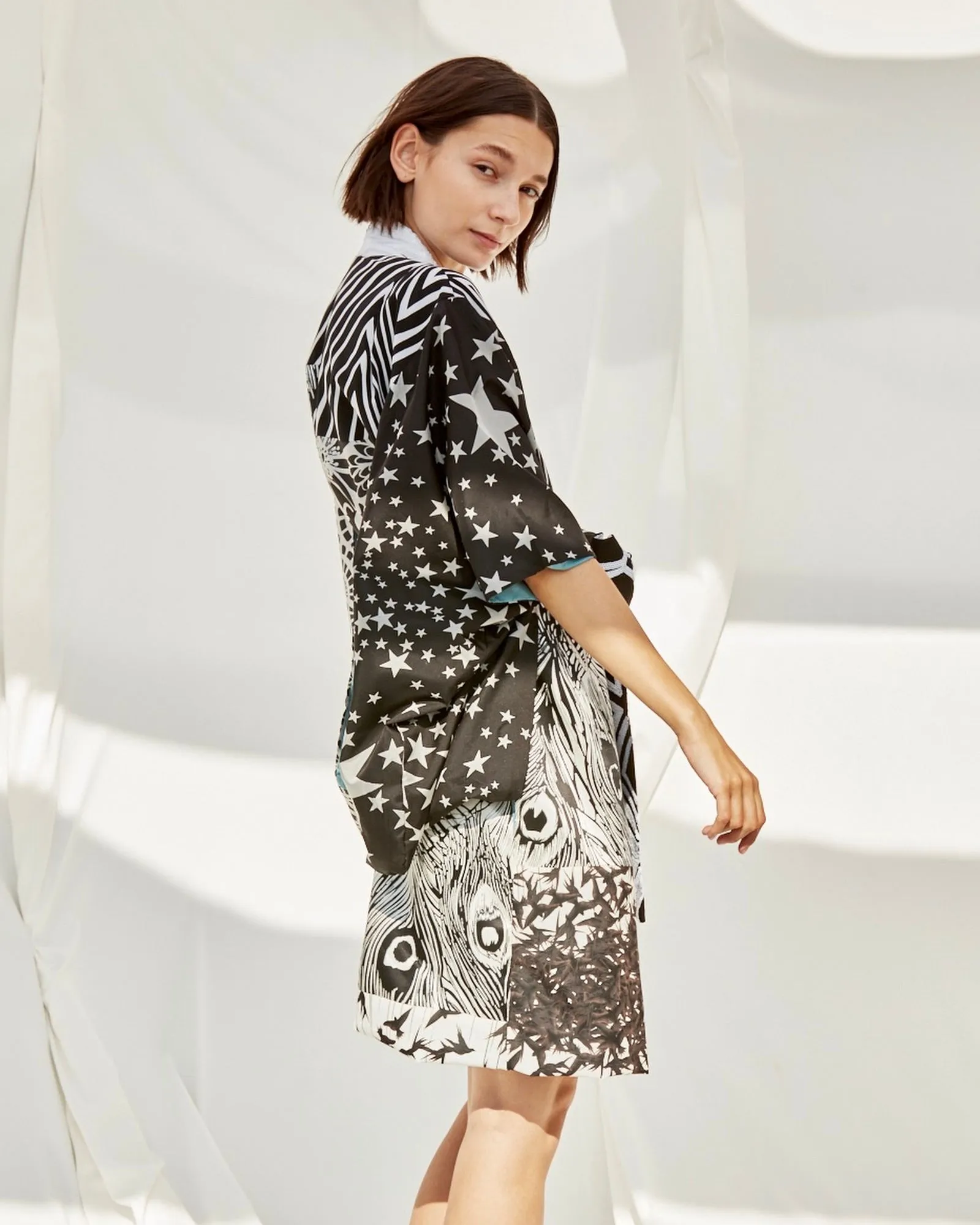 Purple Haze Kimono - Black & White