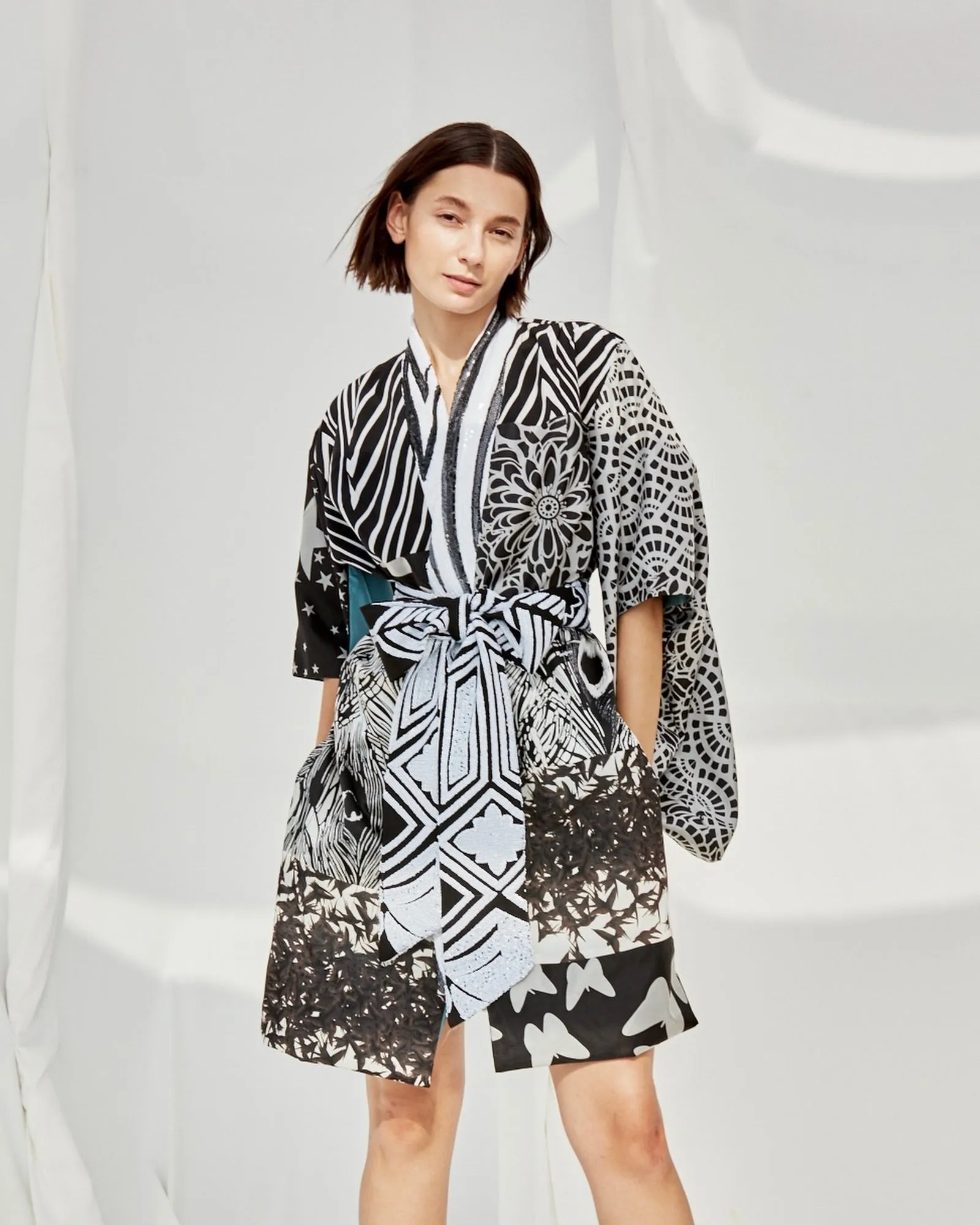 Purple Haze Kimono - Black & White