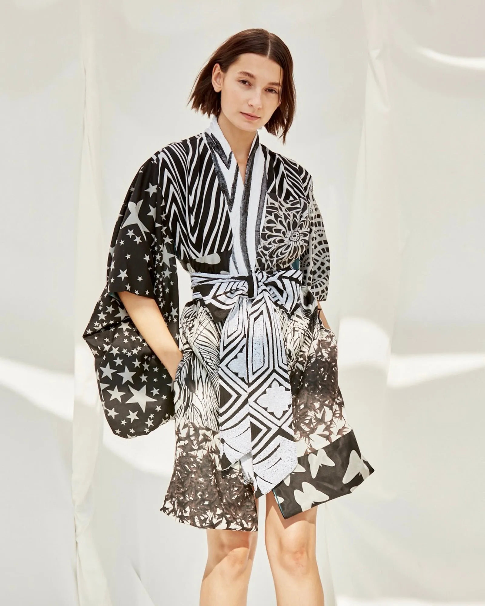Purple Haze Kimono - Black & White