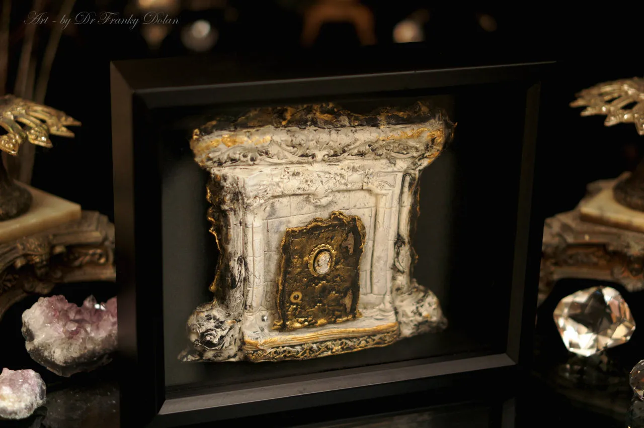 "PALAZZO INGRESSO" by Dr Franky Dolan