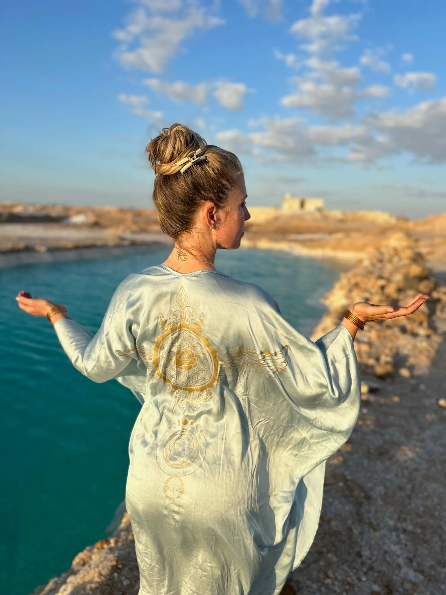 Rose Lineage Robe