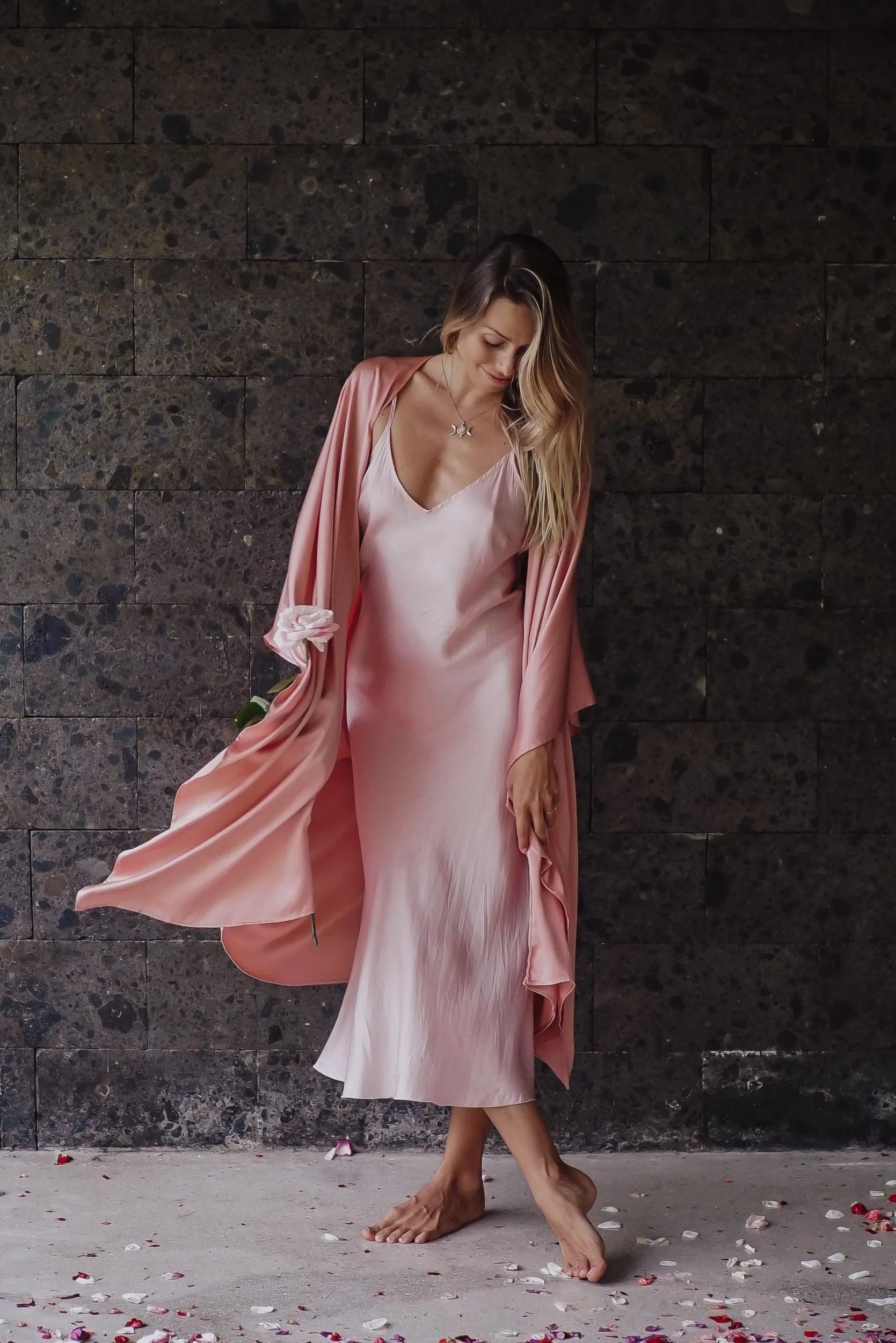 Rose Lineage Robe