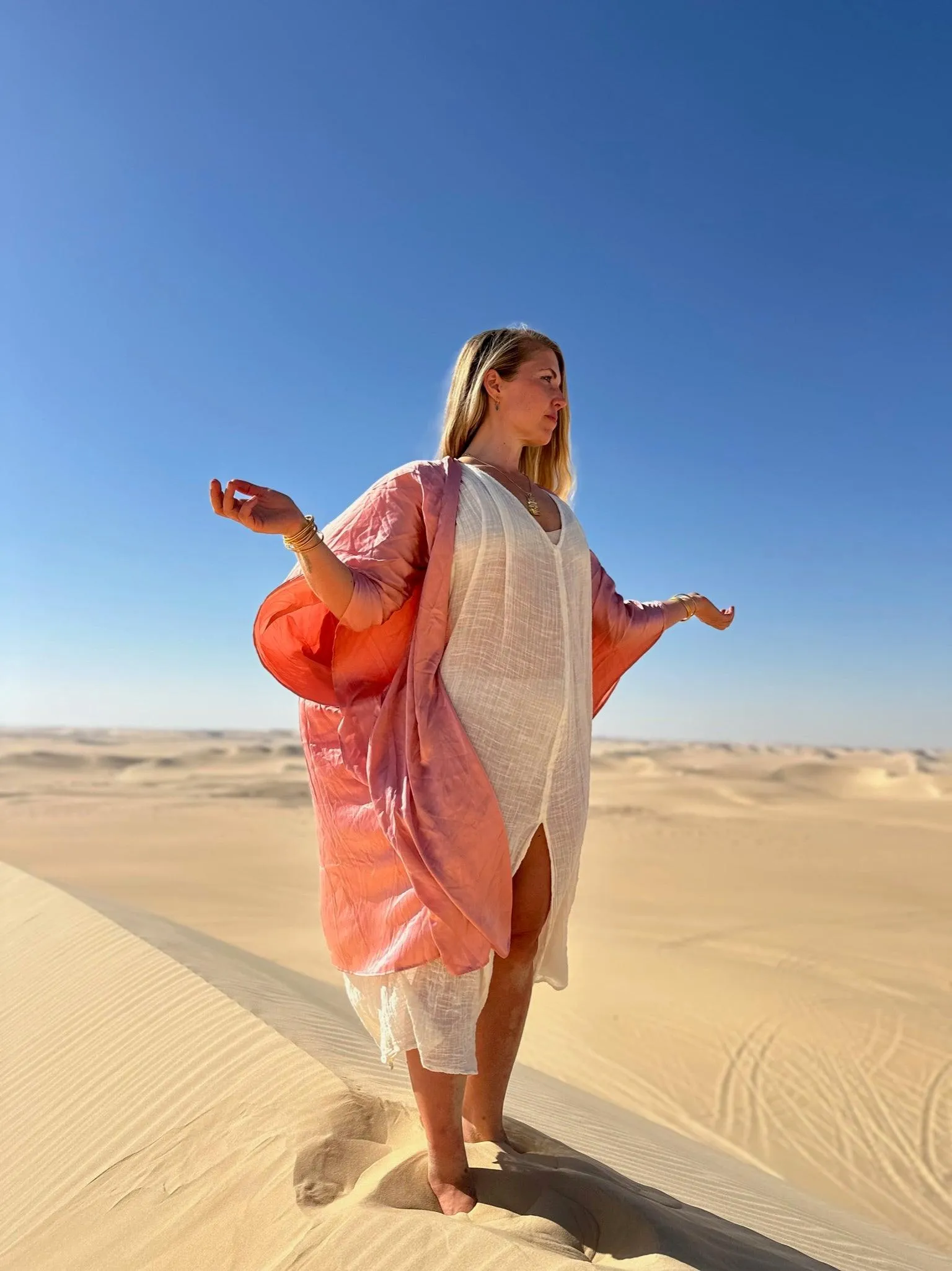 Rose Lineage Robe