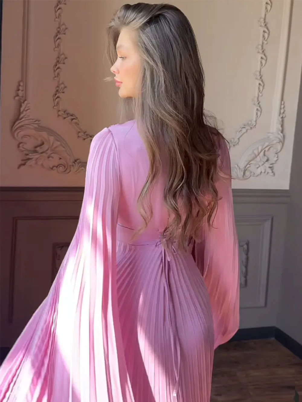 Round Neck Long Sleeve Ruched Maxi Dress KLYF1230