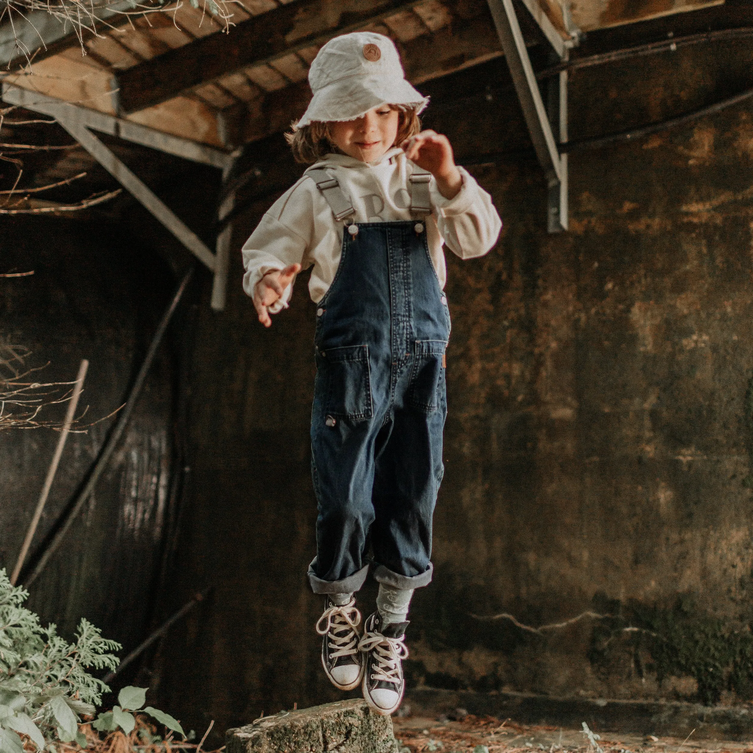 Salopette longue en denim, enfant || Denim long overall, child