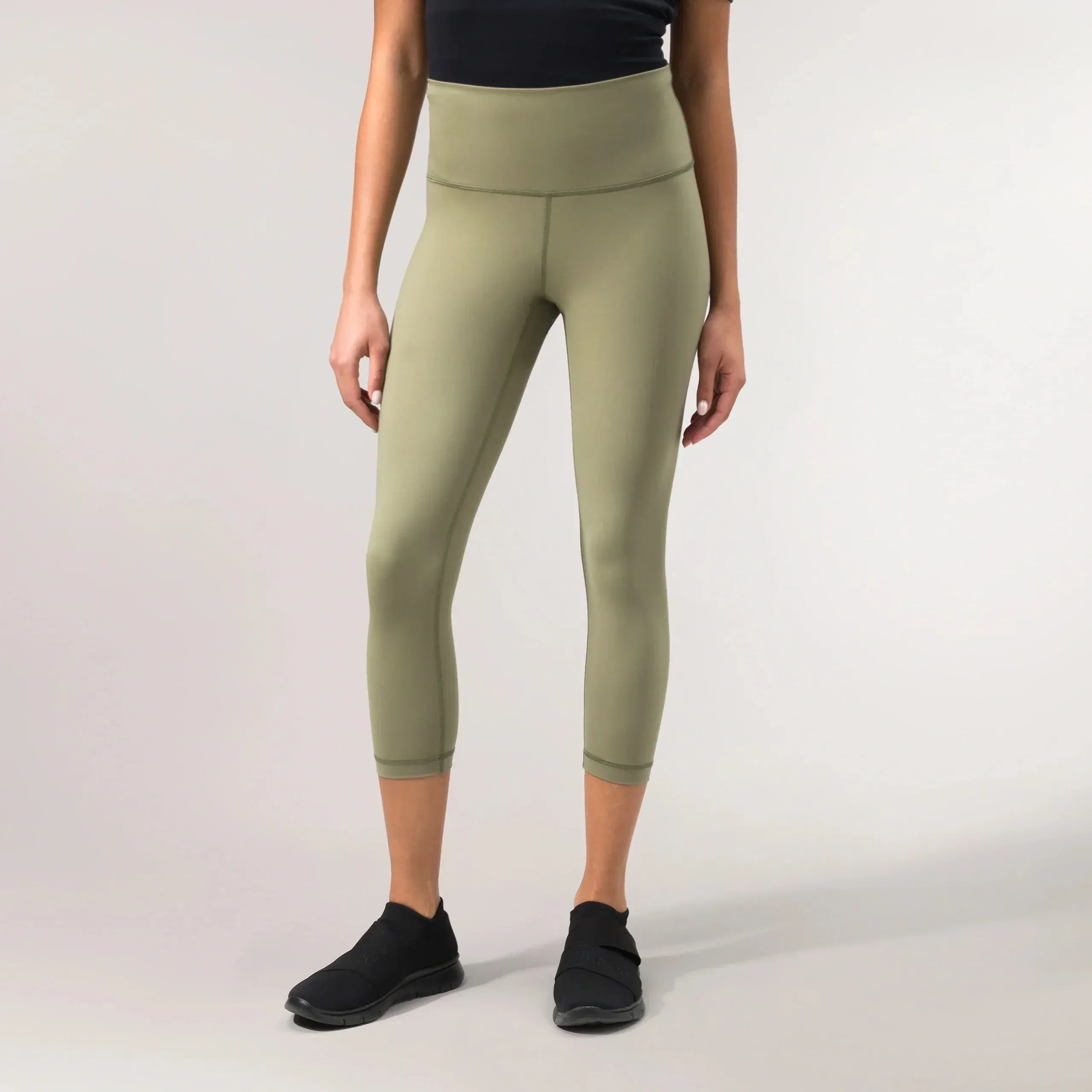 Sculpting Compression Crop Legging - CORE MUSK GREEN