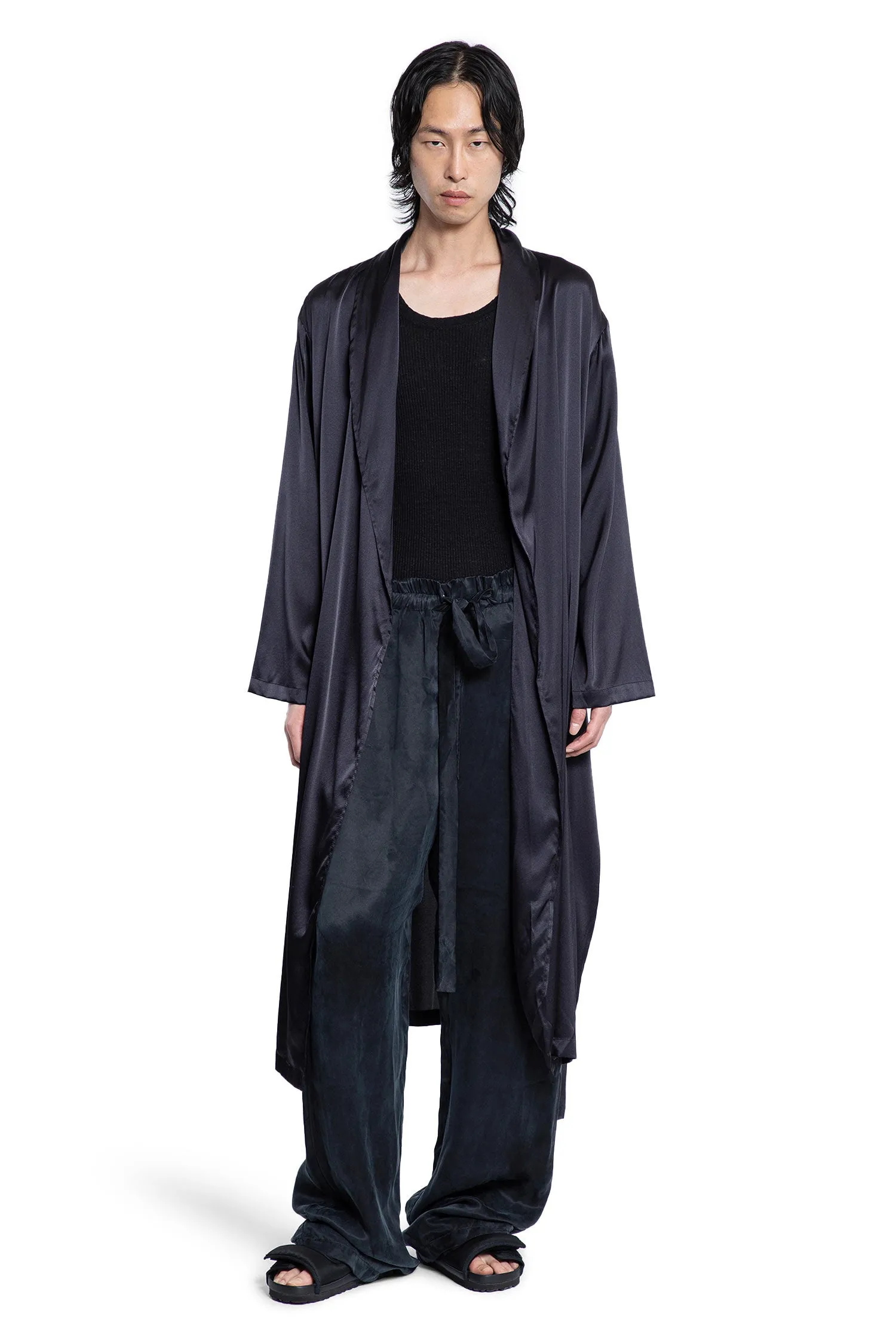 Silk Lounge Robe in Black