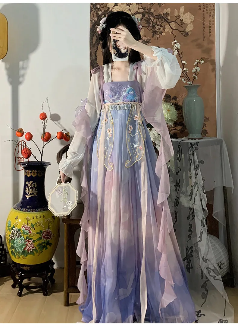 Tang-style chest-length embroidered skirt yc50073