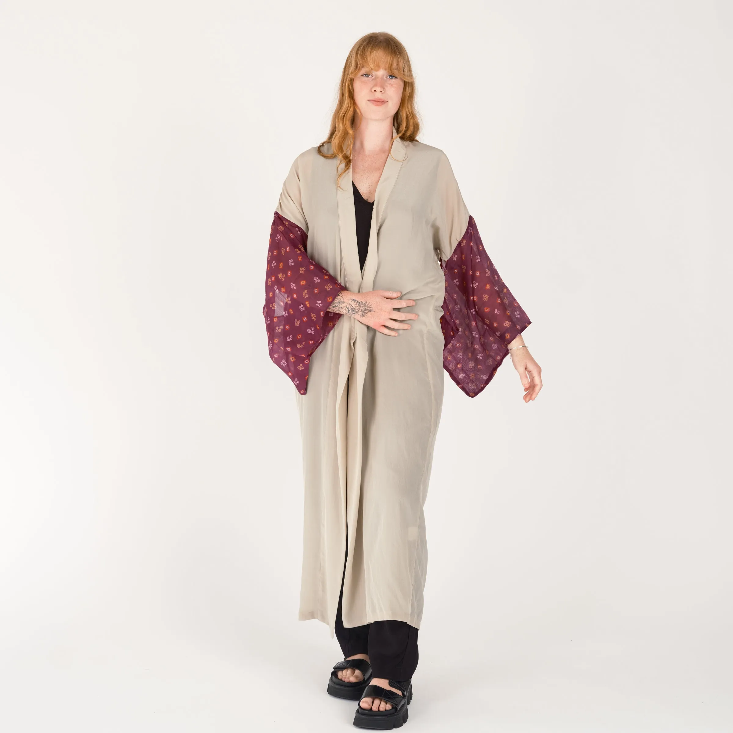 THE LONG SILK BANDAHNI KIMONO Oyster and Purple