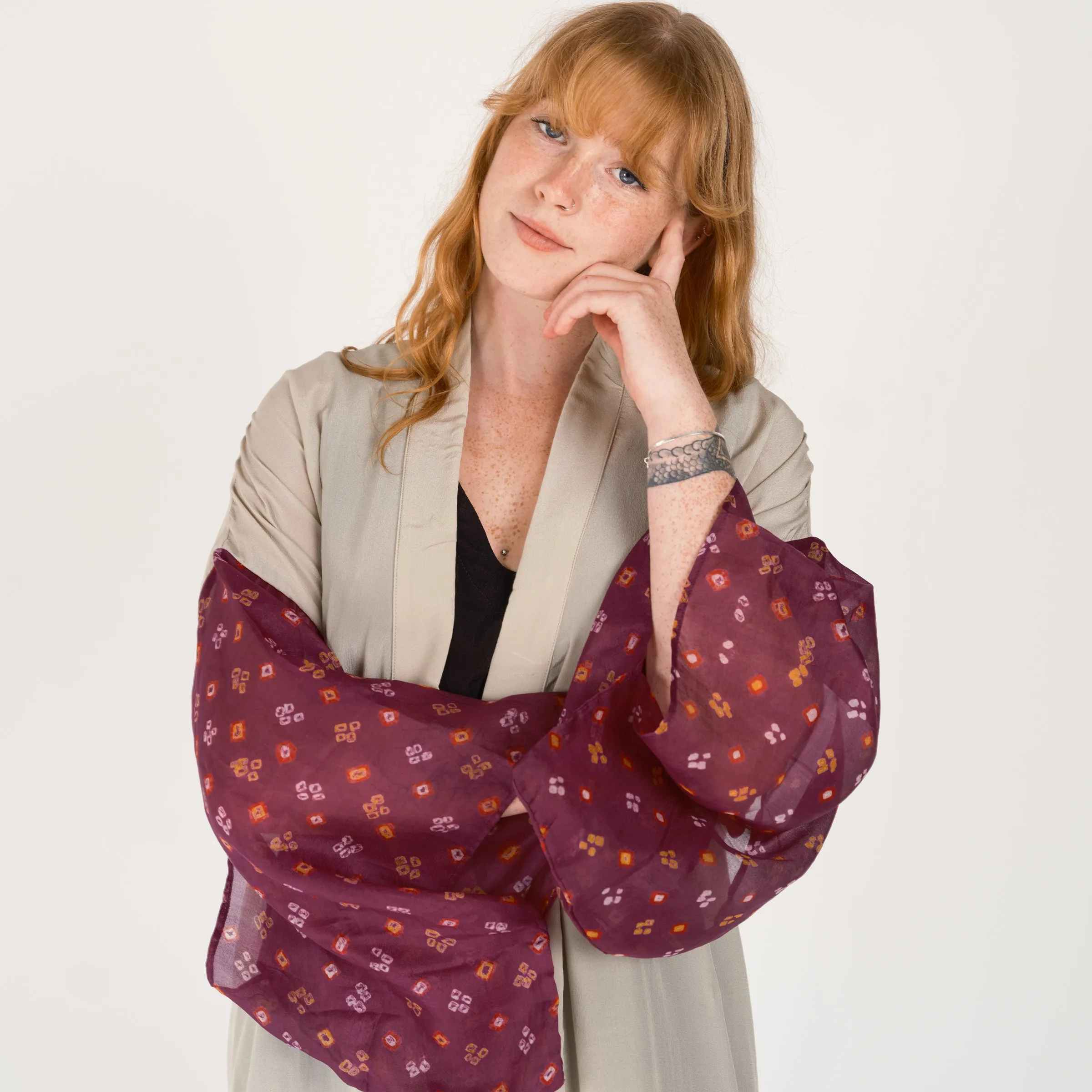 THE LONG SILK BANDAHNI KIMONO Oyster and Purple