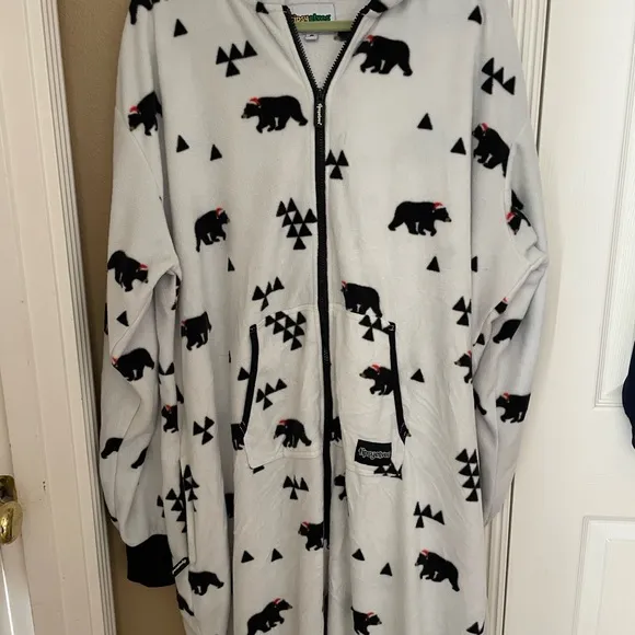 Tipsy Elves Black Bear Holiday Onesie 3X Bear Hood Pockets Excellent Condition