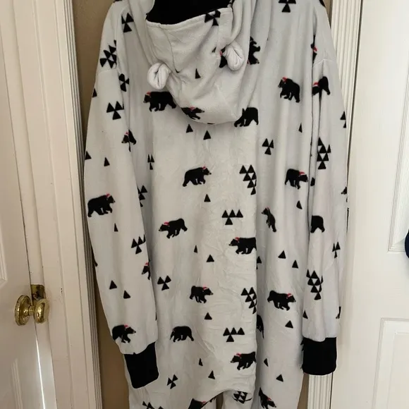 Tipsy Elves Black Bear Holiday Onesie 3X Bear Hood Pockets Excellent Condition