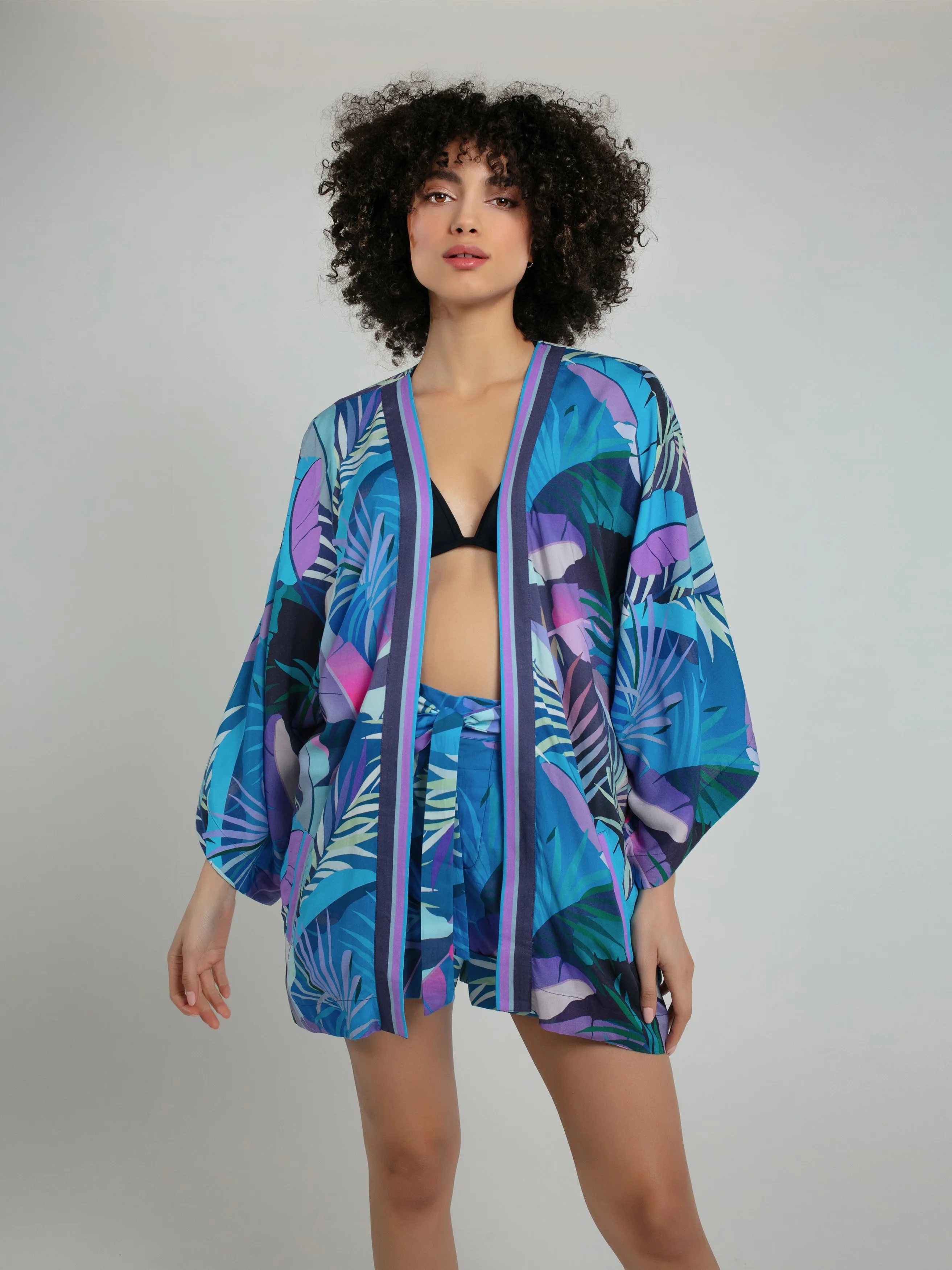 TROPICAL KIMONO
