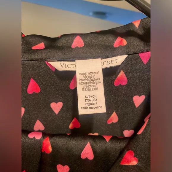 Victoria‎ Secret Satin Pajamas