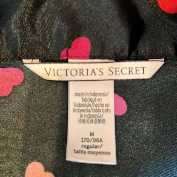 Victoria’s Secret Satin heart pajamas top and bottom set size Medium.