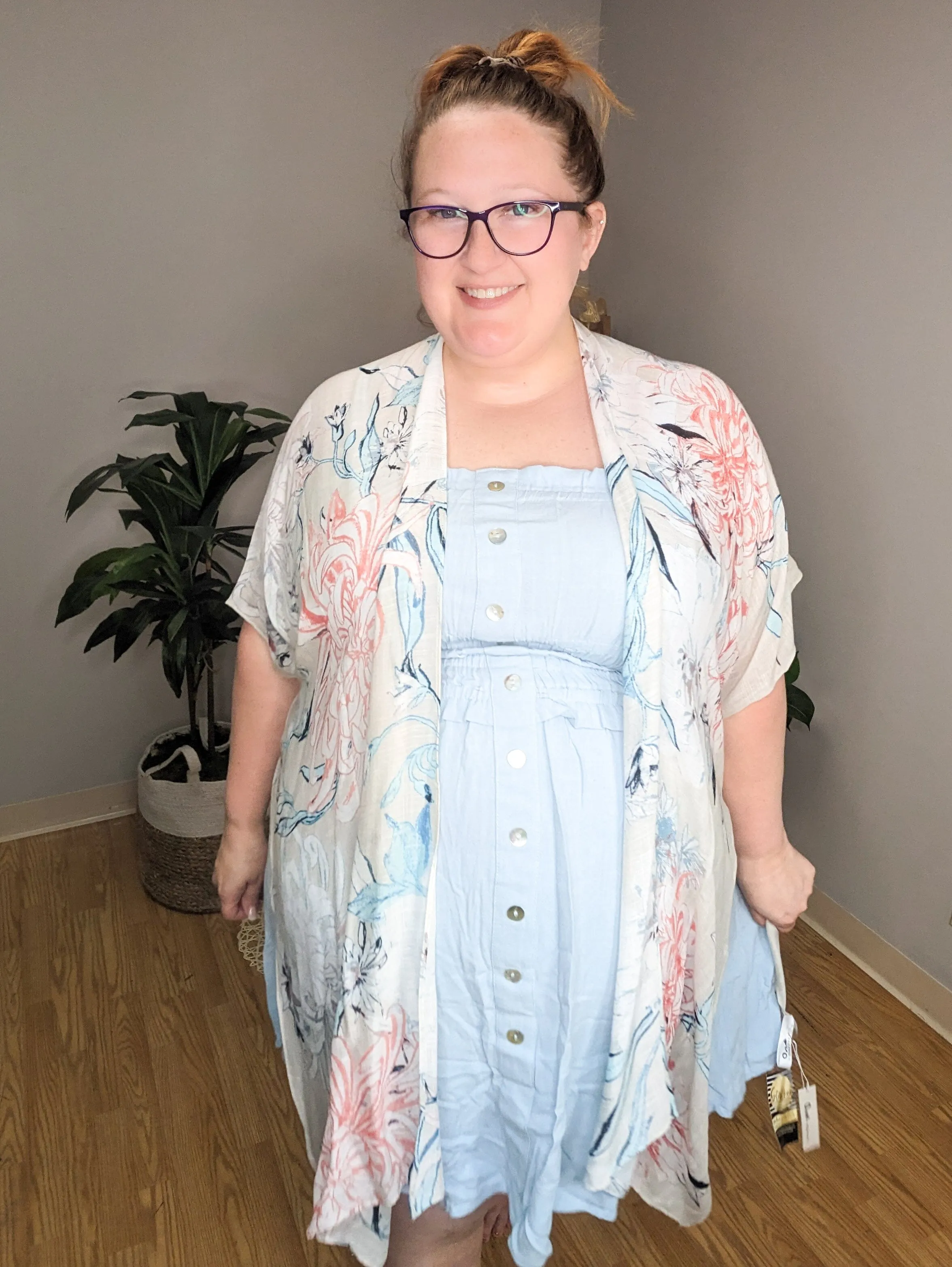 Virginia Airy Light Floral Kimono