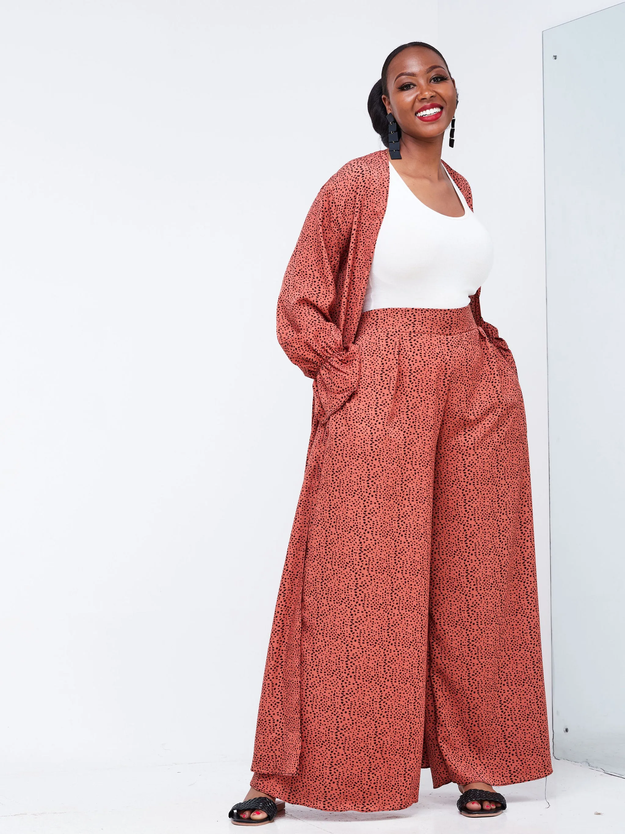 Vivo Jema High Slit Maxi Kimono - Rust / Black Abstract Print