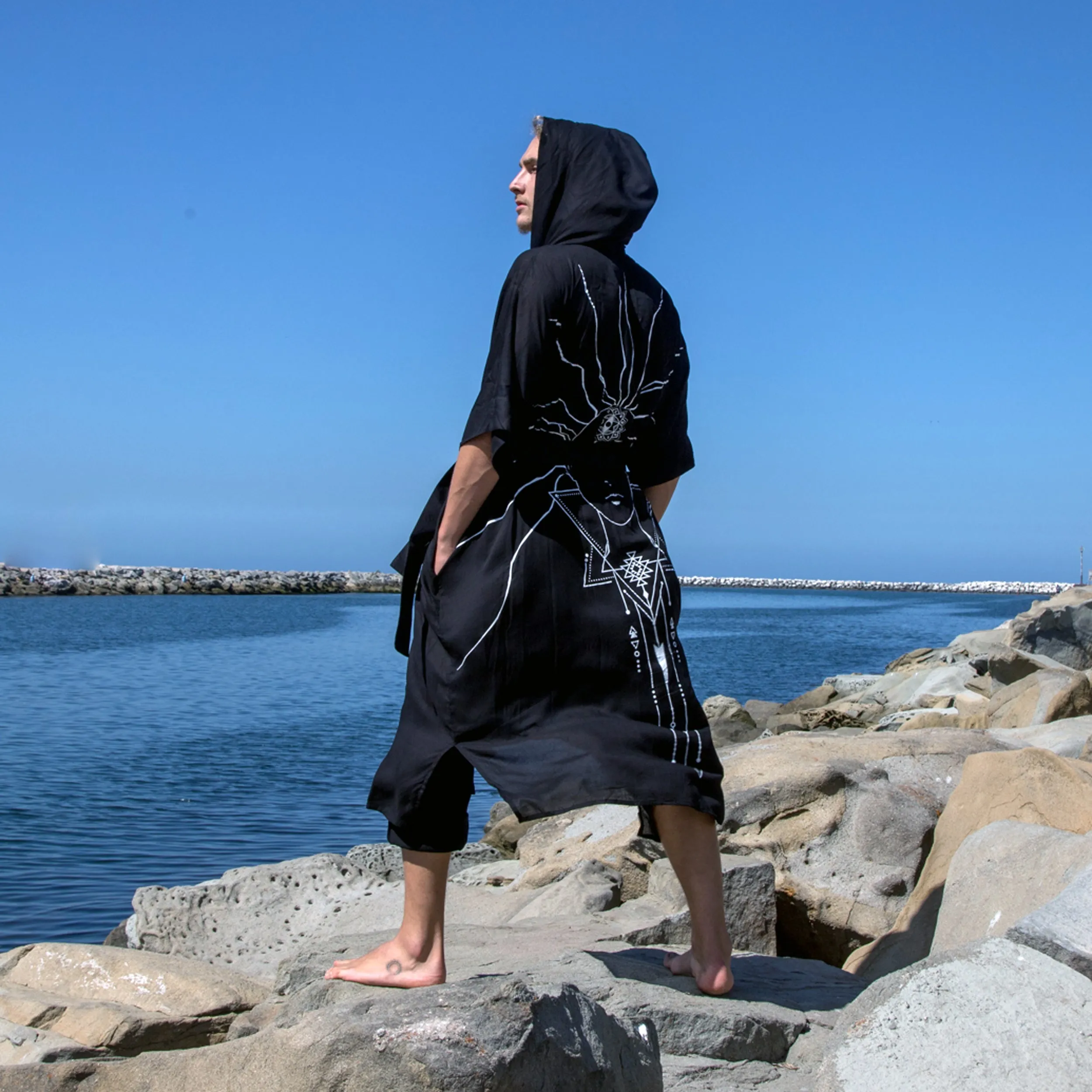Wandering Monk | Black Kimono | Him